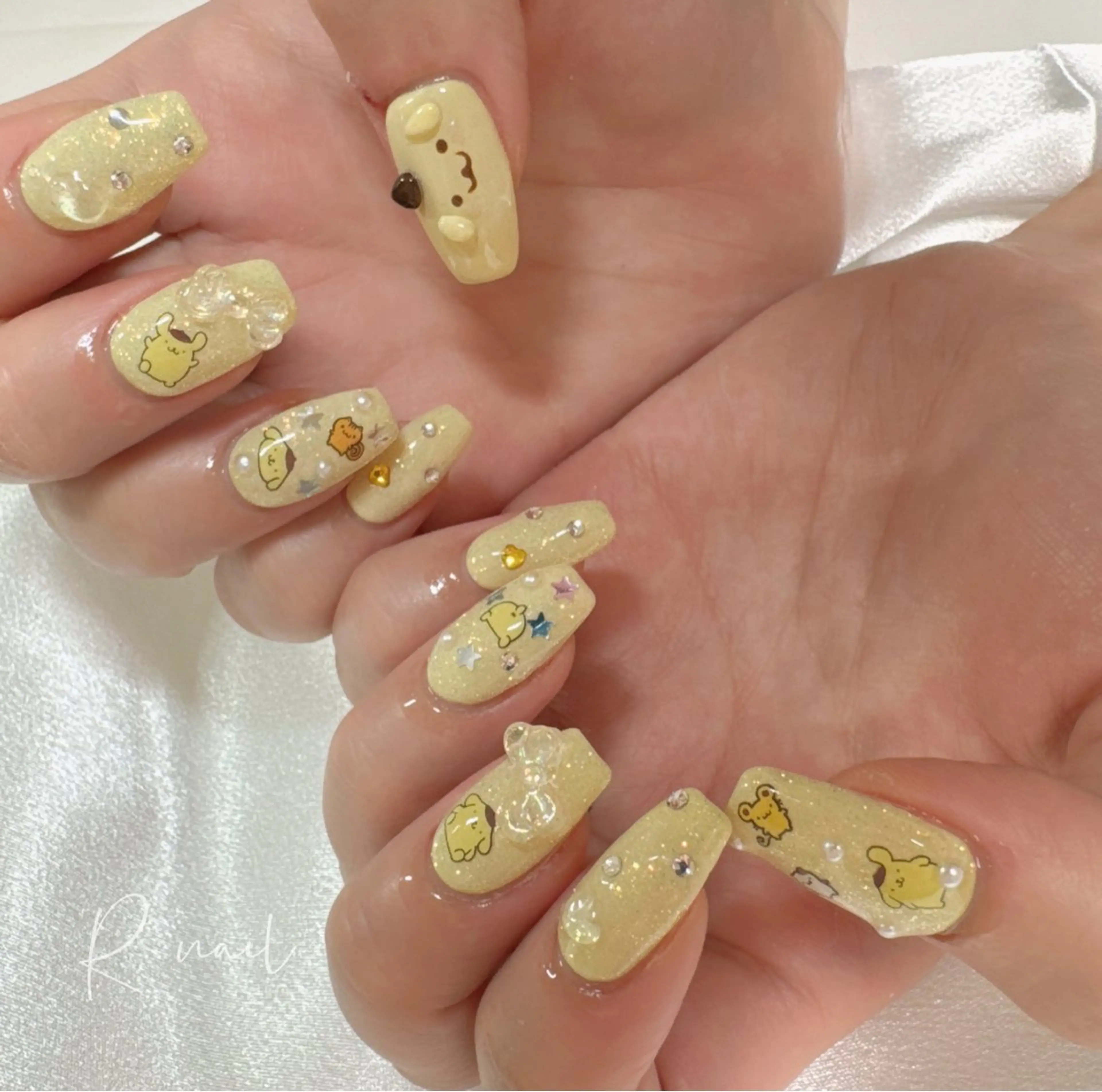 ネイル 持ち込み Rネイルサロン 本八幡店のネイルデザイン