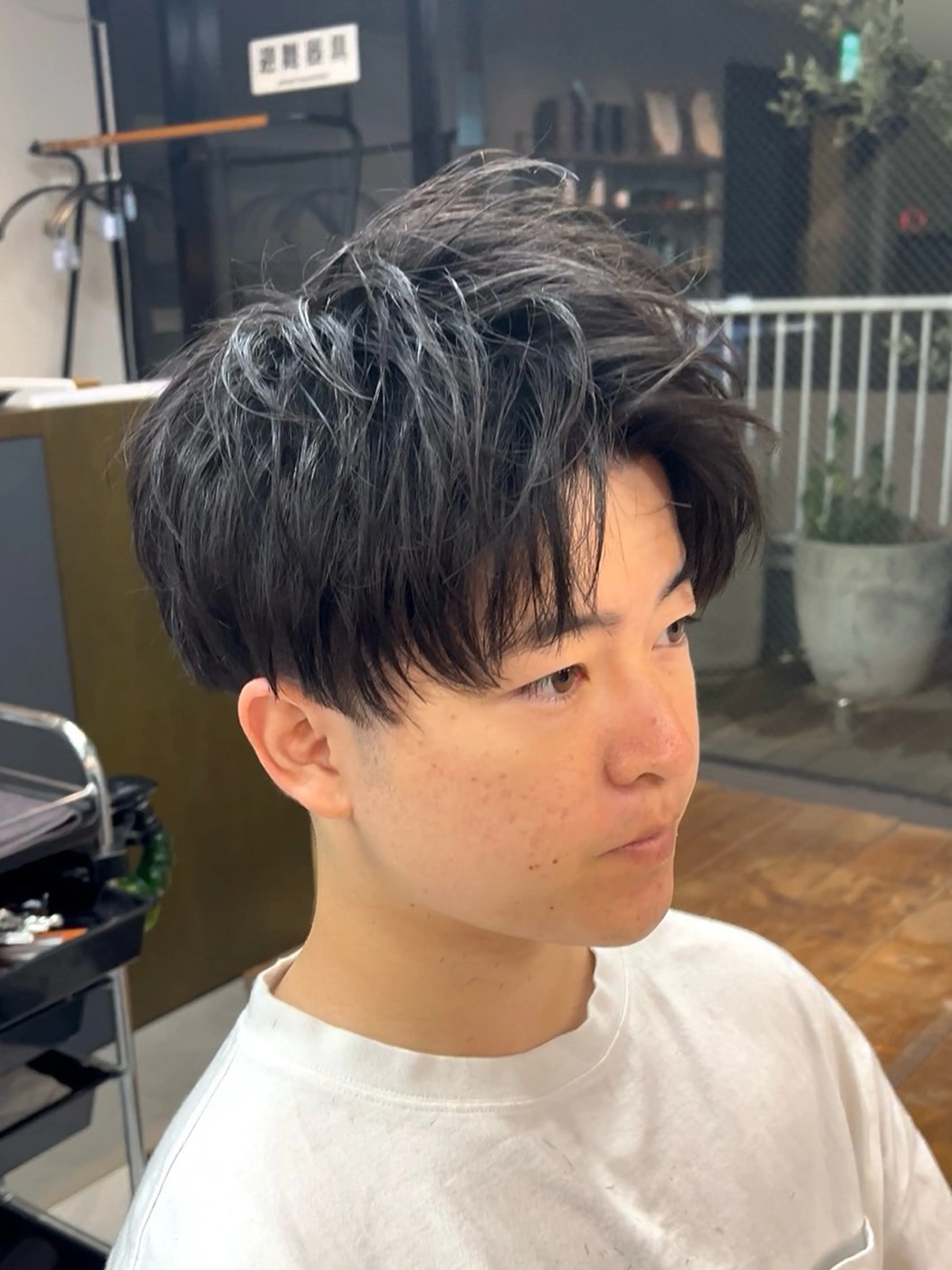 ショート カラー パーマ ヘアアレンジ メンズ 伊藤 陸のヘアスタイル