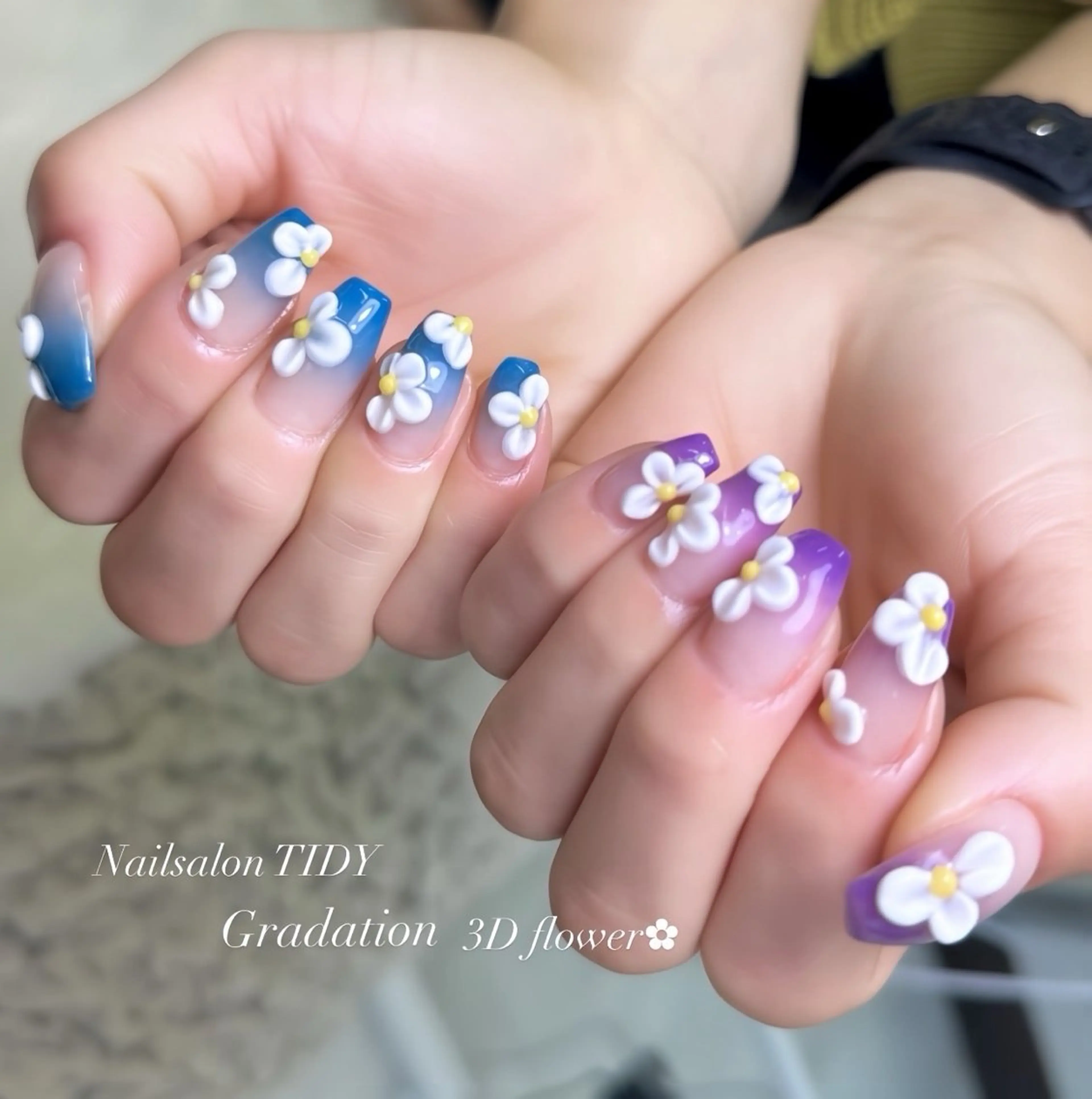 ネイル フットネイル ジェルネイル グラデーション 韓国ネイル スカルプネイル ハンドネイル TIDY .のネイルデザイン