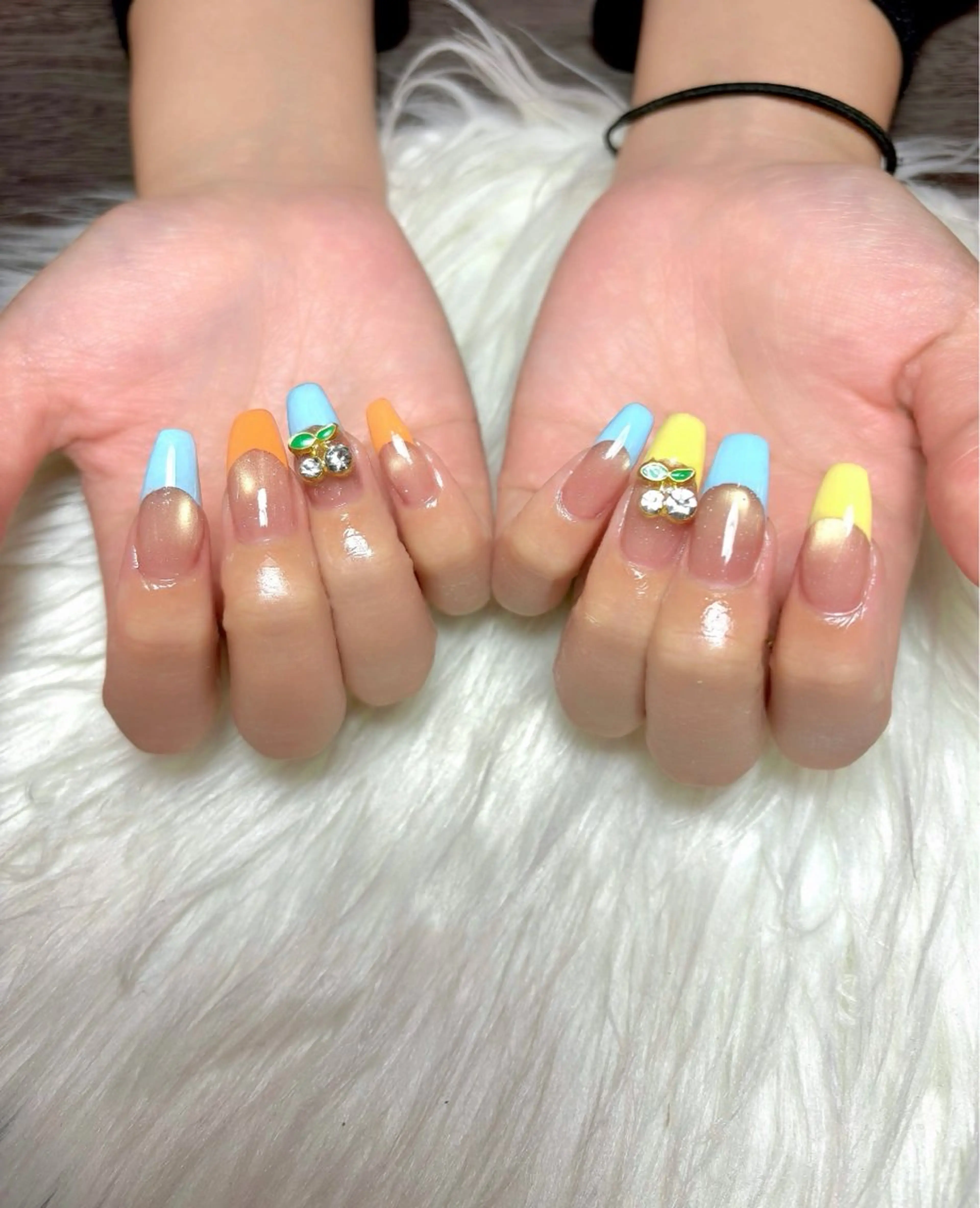 ネイル 長さ出し フレンチネイル マグネットネイル ハンドネイル untitled Meeのネイルデザイン