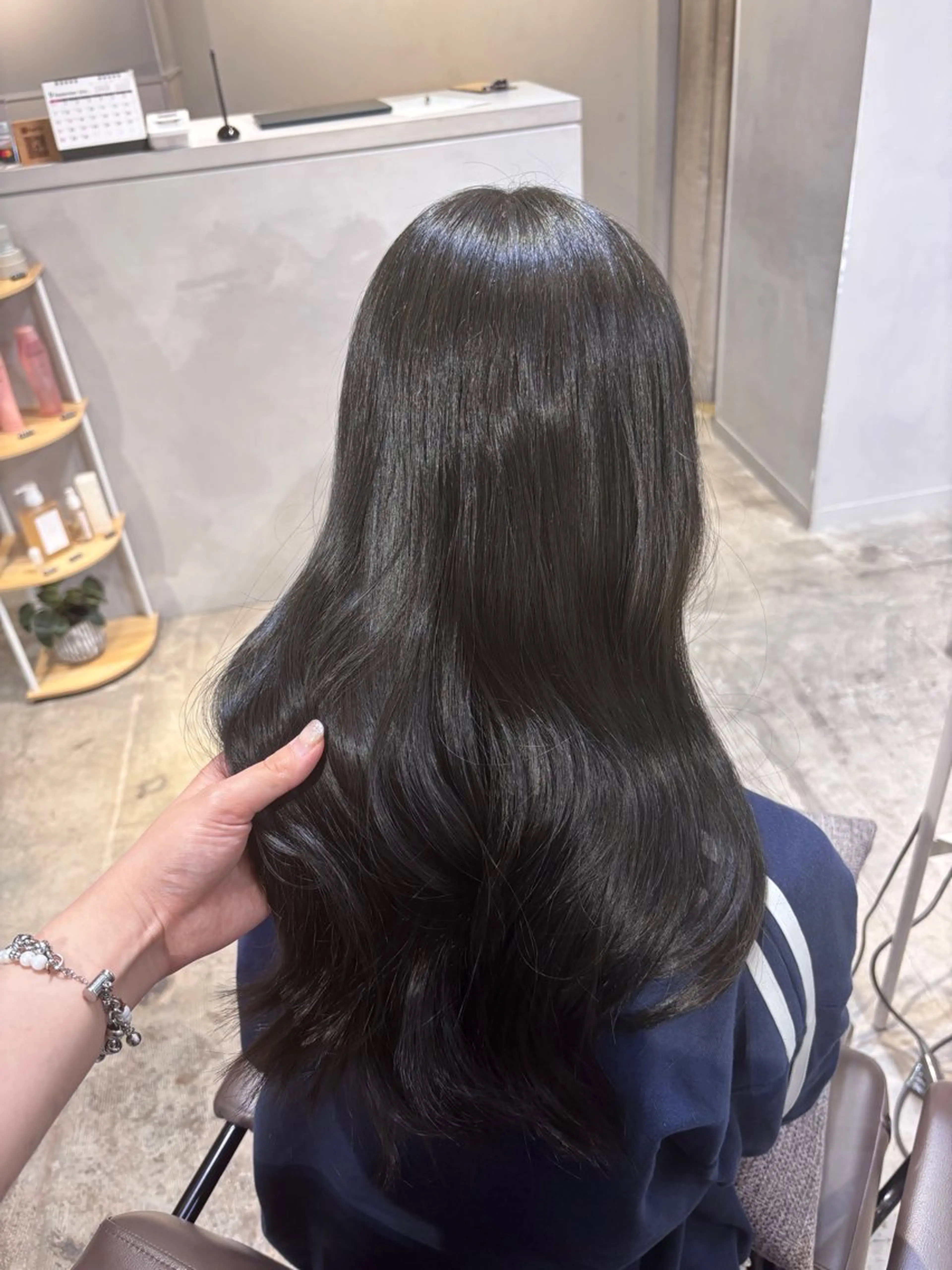 ロング トリートメント FILMS Rinoのヘアスタイル