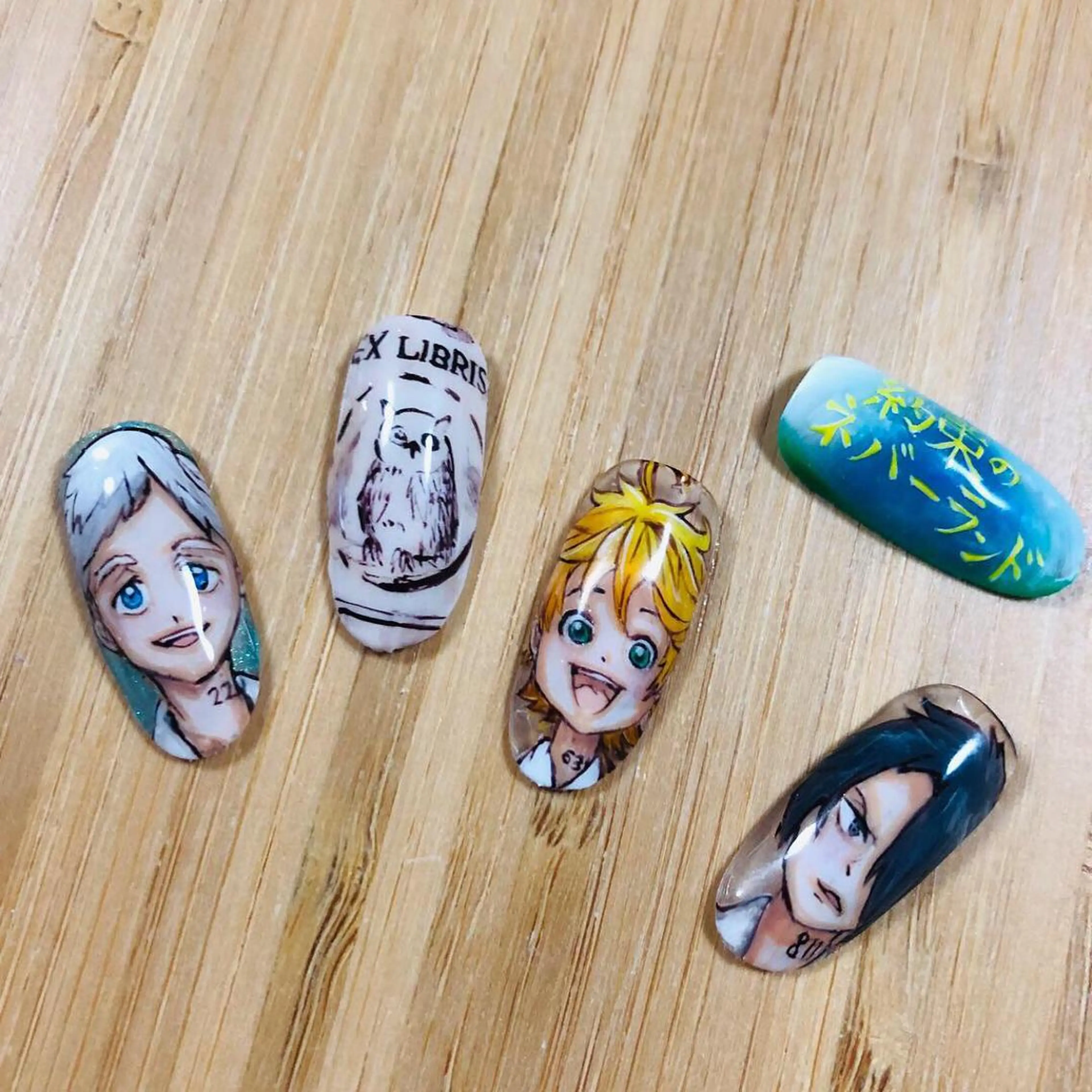 ネイル 安藤 Charlotteのネイルデザイン