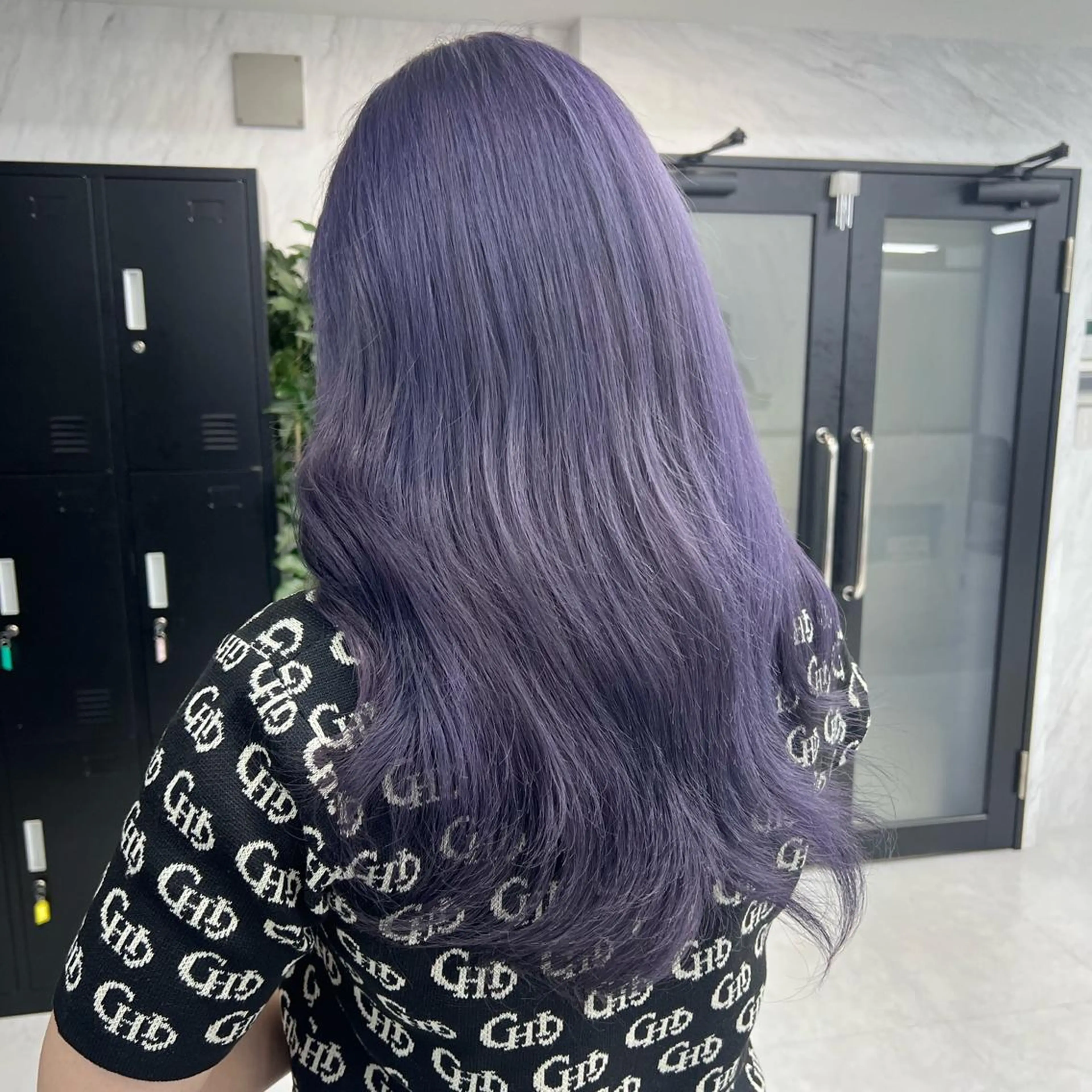 ロング カラー シールエクステ ハイトーンカラー エクステ ヘアカラー トリートメント シールエクステ特化 ハイトーン、NANAのヘアスタイル