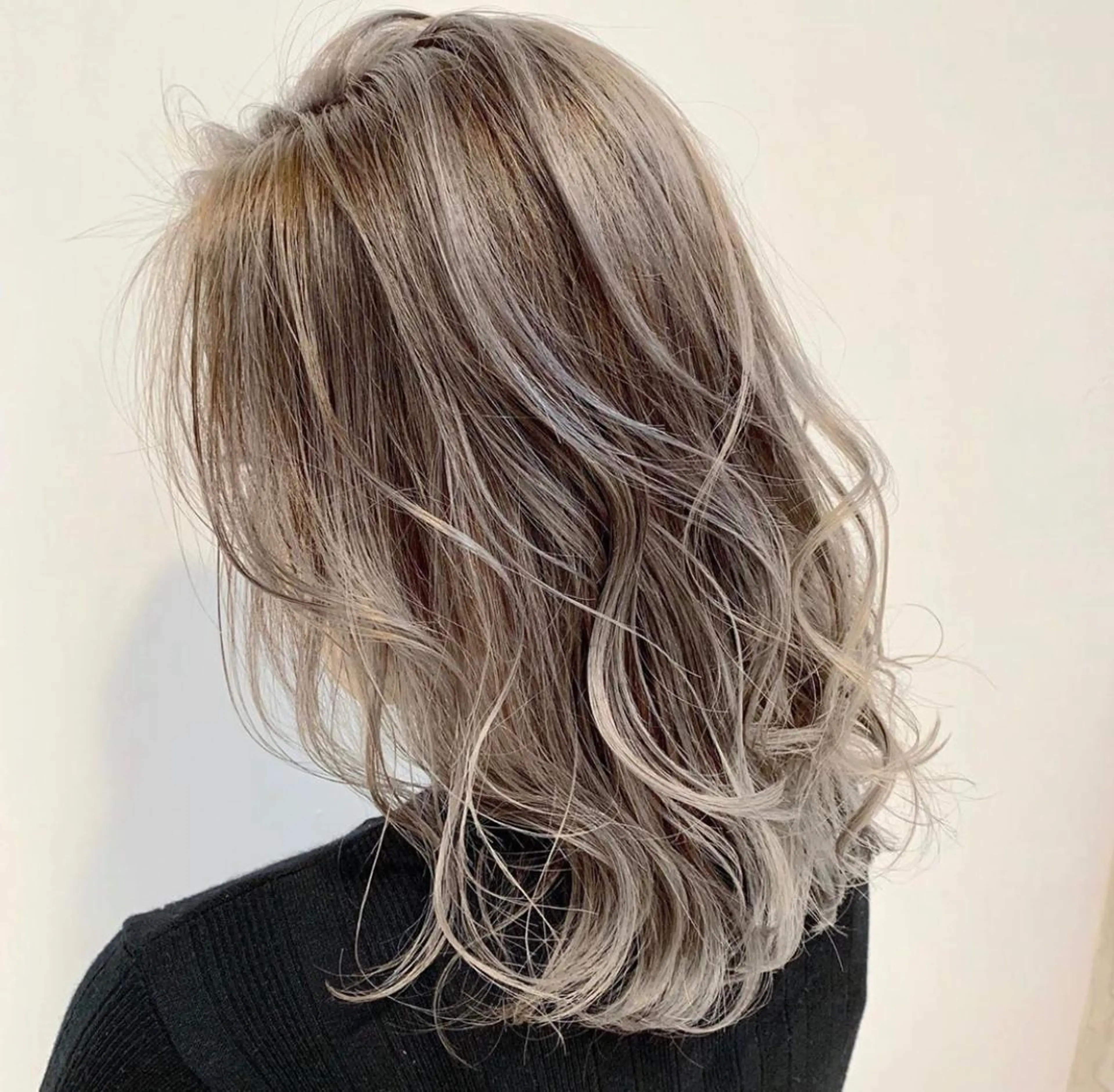 ミディアム カラー 髪質改善・艶髪特化 木村侑平のヘアスタイル