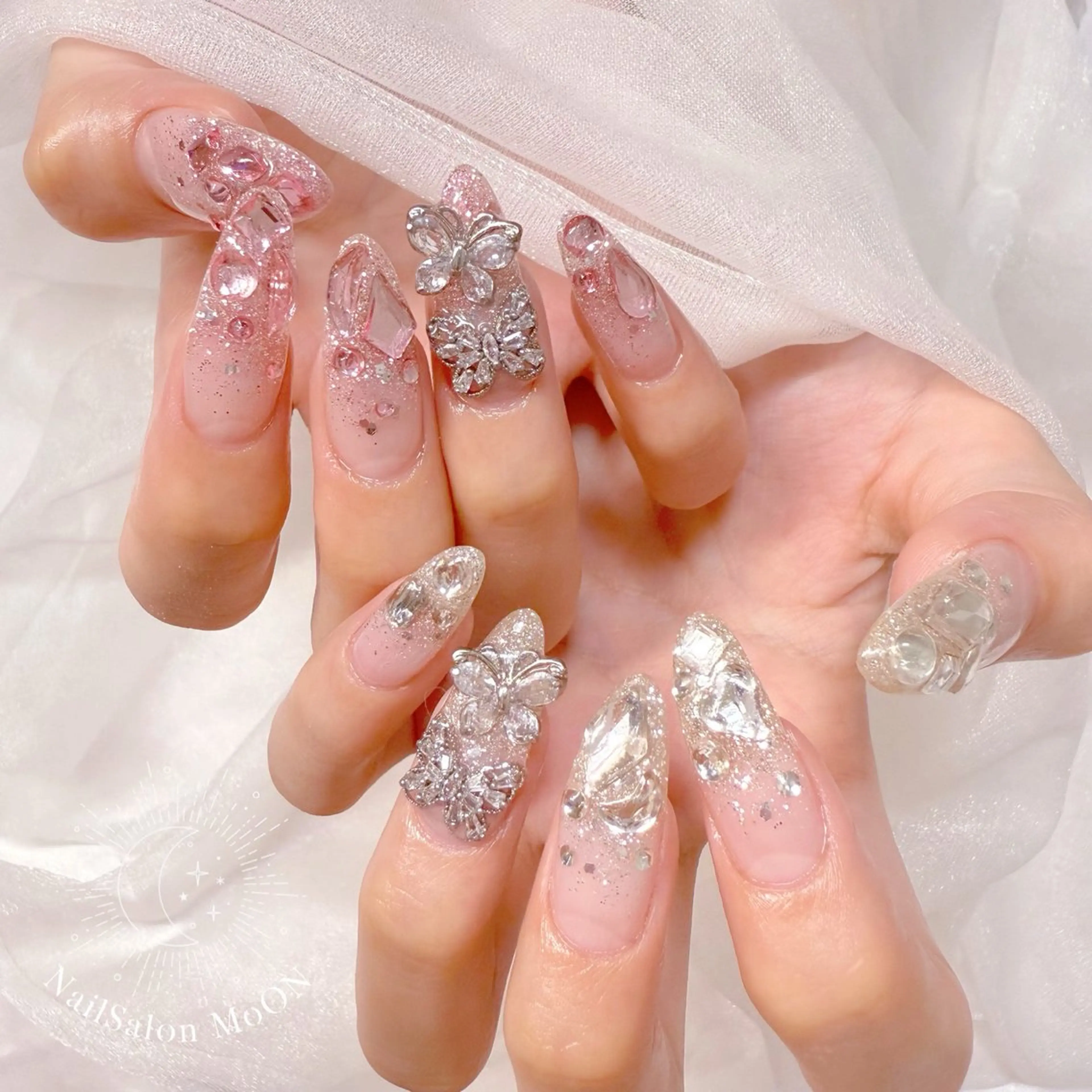 ネイル ハンドネイル ハンドケア MoON...❤︎ MeGuのネイルデザイン