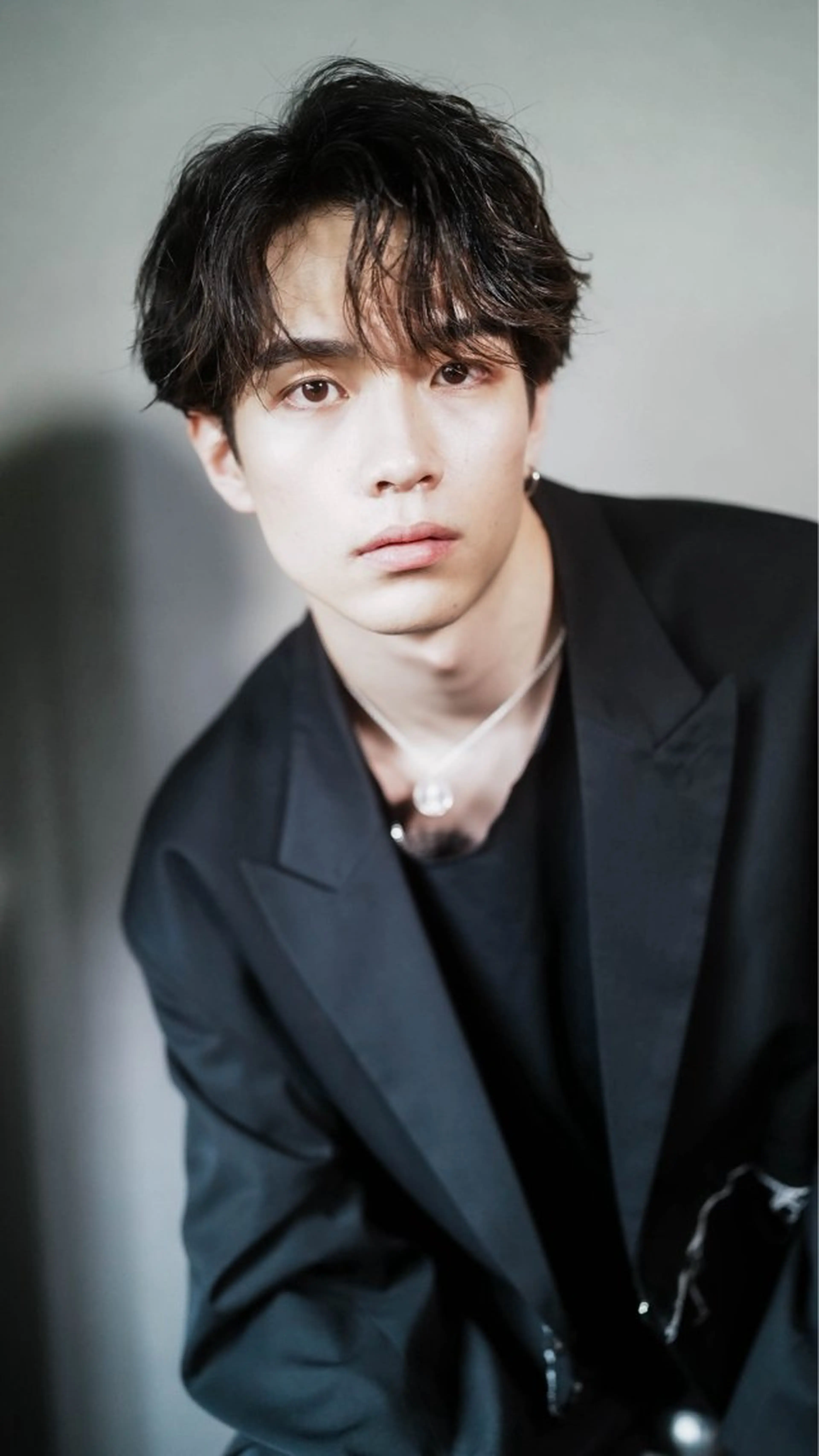 ミディアム パーマ メンズ ミディアムパーマ メンズパーマ &グループ代表取締役 KOHEIのヘアスタイル