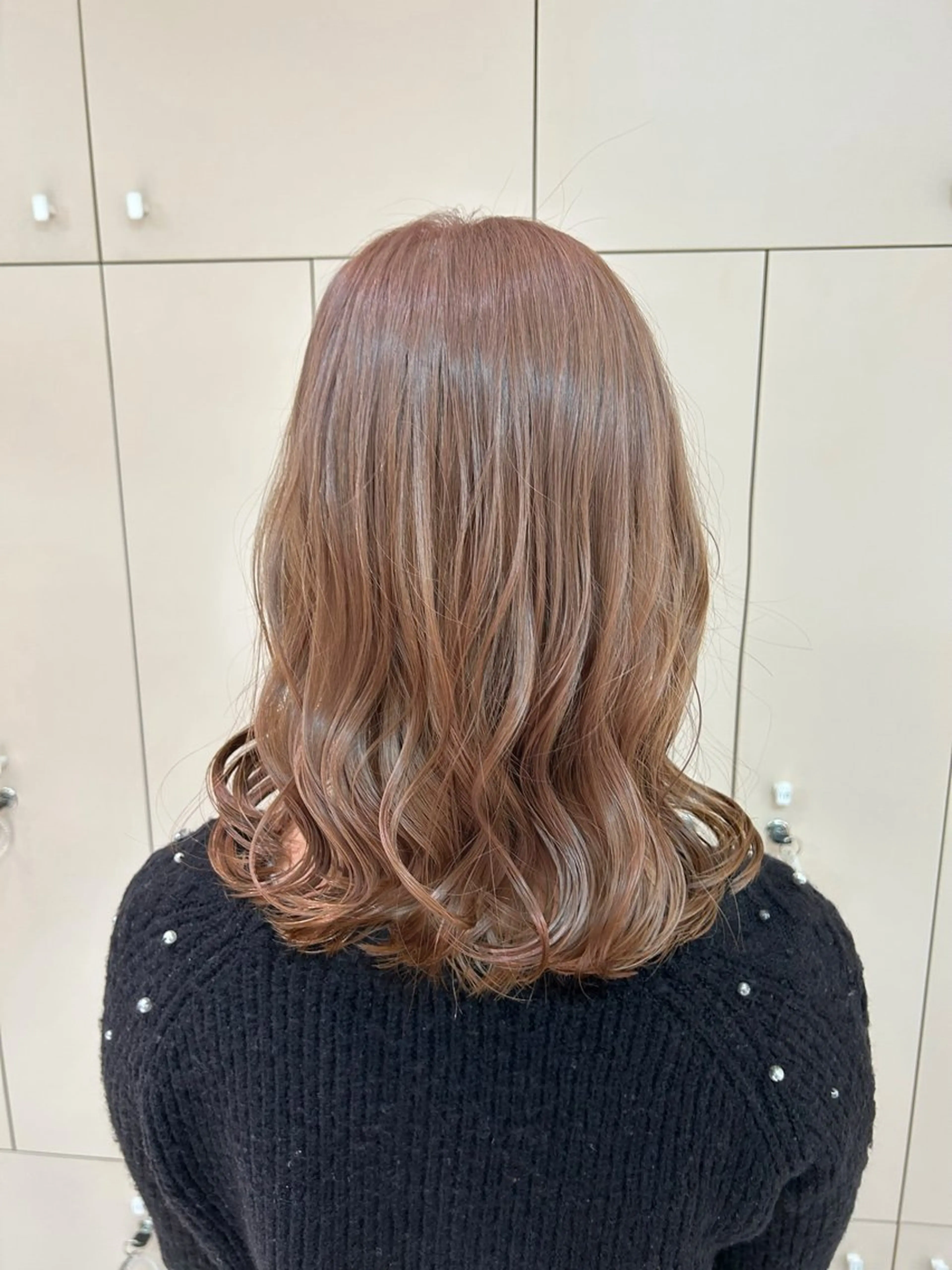 ミディアム カラー ヘアカラー 森田 澪のヘアスタイル