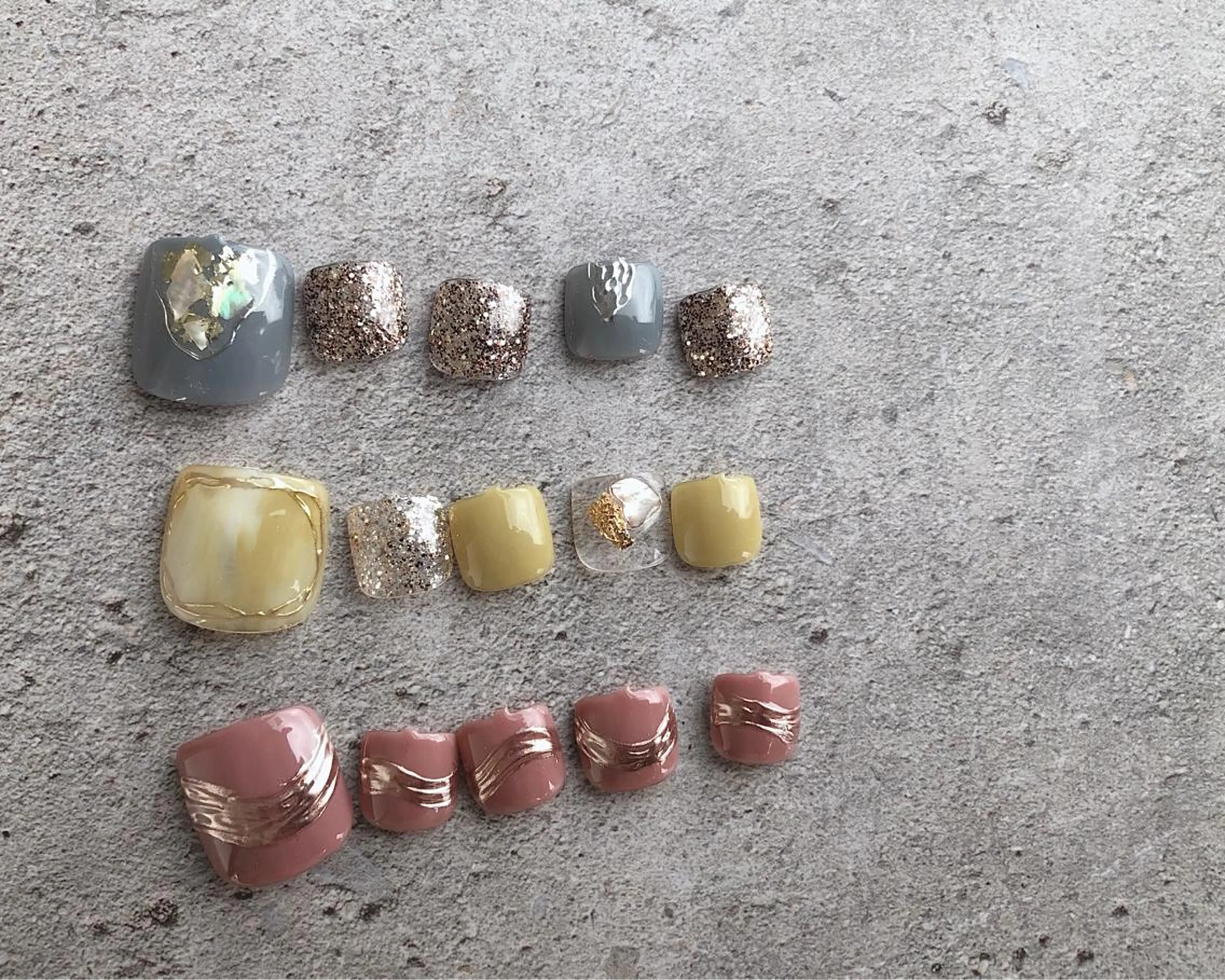 ネイル フットネイル saki_ nail heronのネイルデザイン