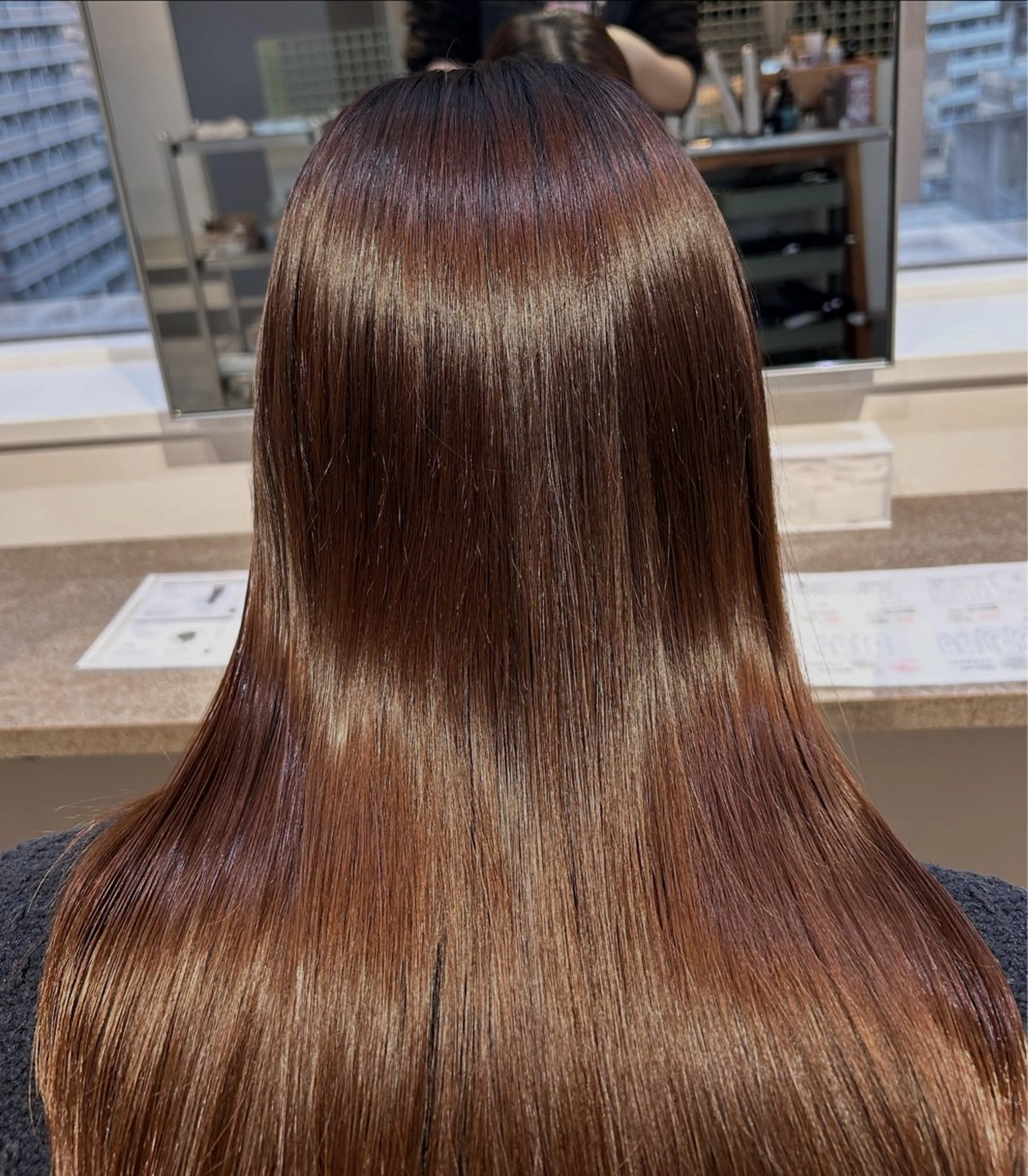 ロング 髪質改善 UNBIRTHDAY akariのヘアスタイル