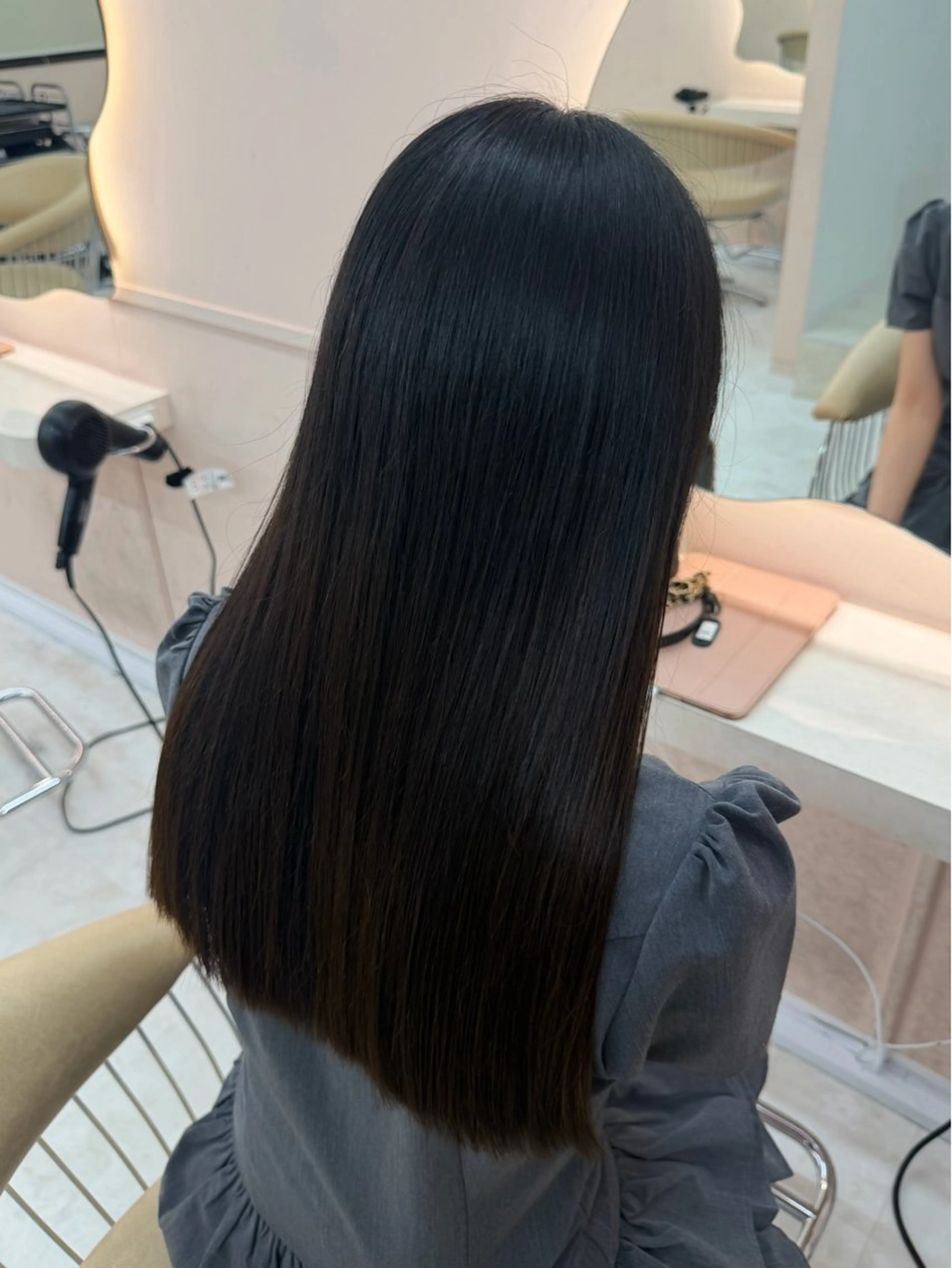 ロング yolo/ yuzukiのヘアスタイル