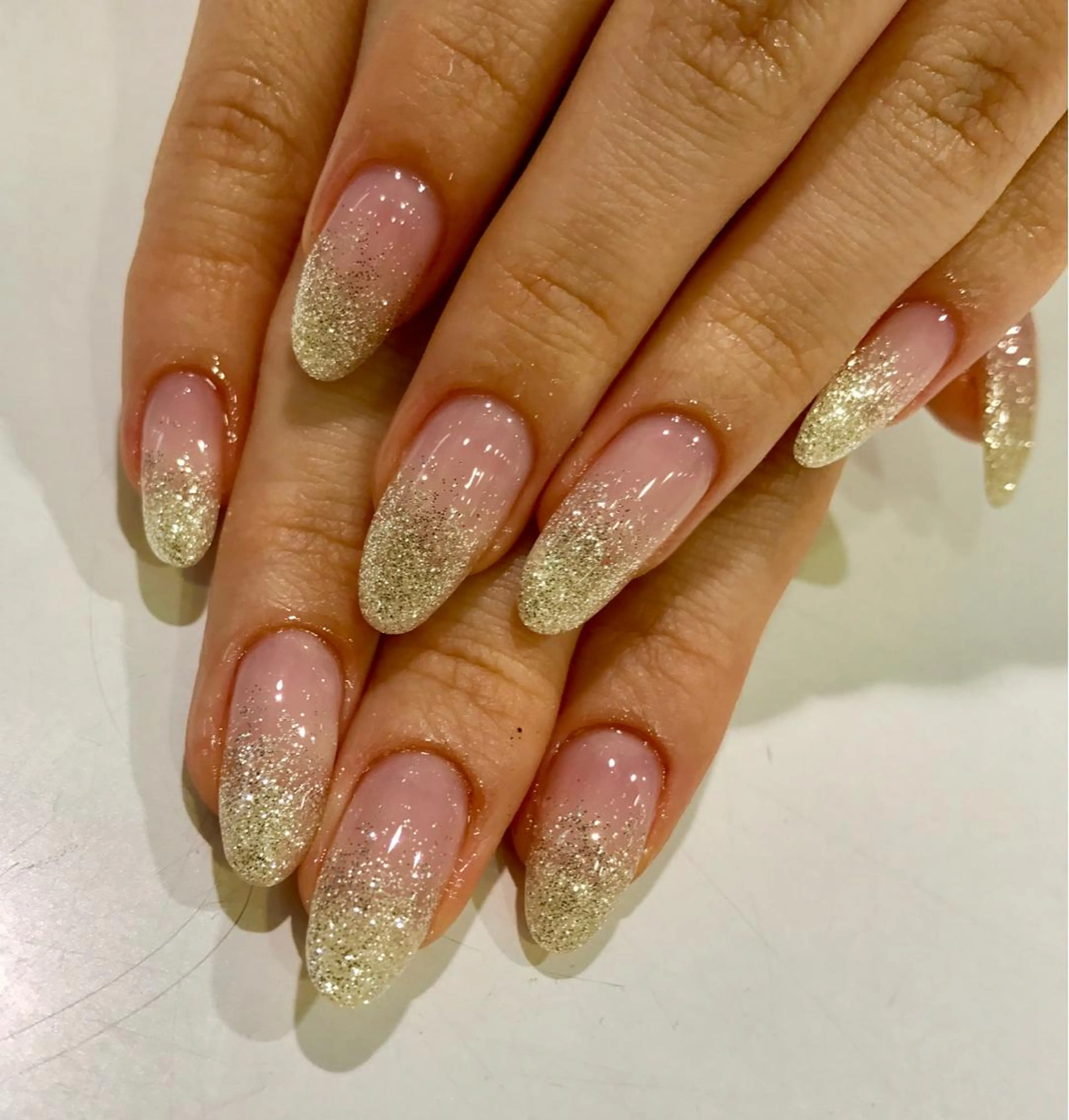 ネイル グラデーション ラメ(グリッター) ラメグラデーション Charme. NOBUKOのネイルデザイン