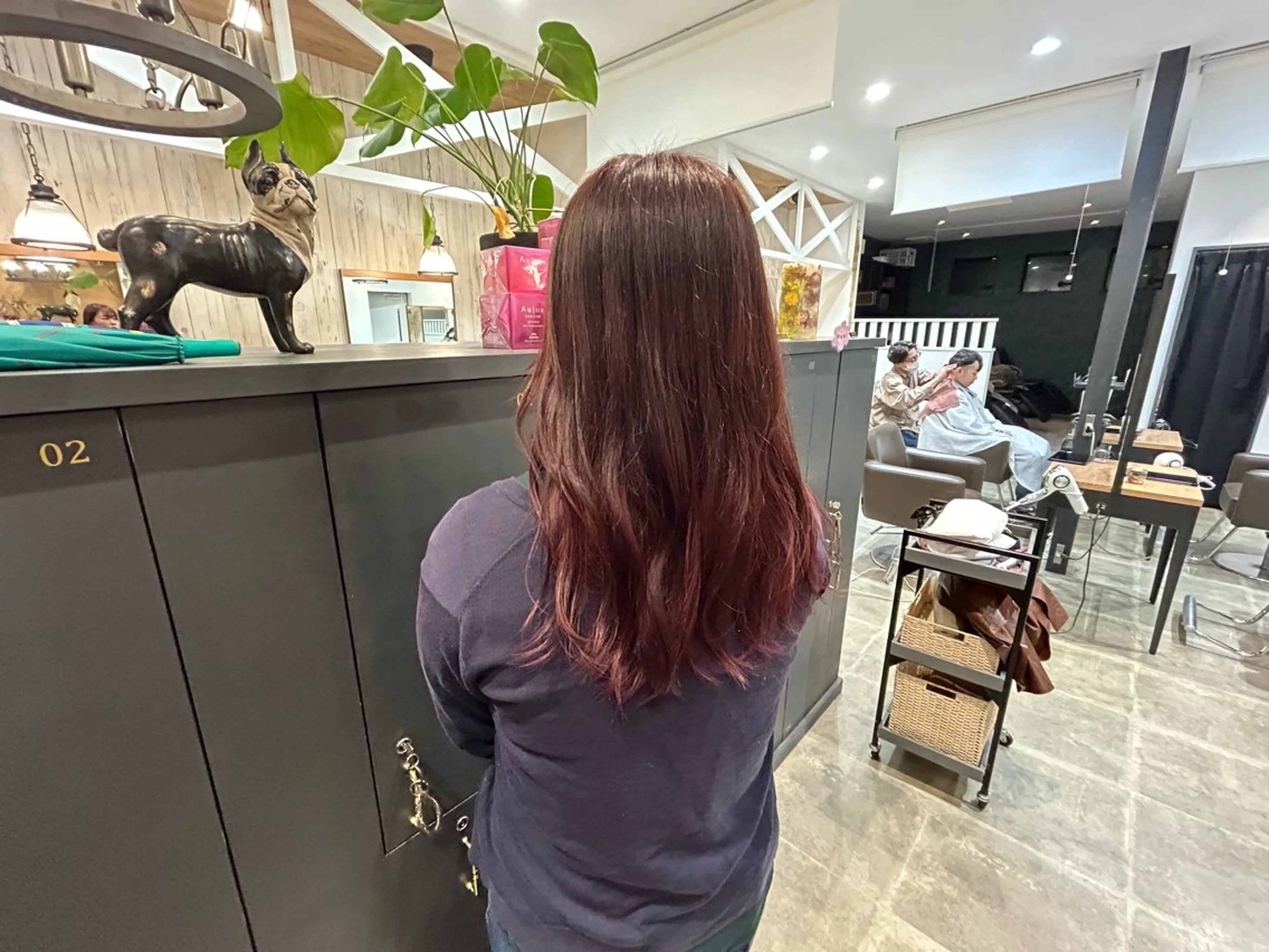 ロング カラー ブリーチ グラデーションカラー ピンクカラー ヘアカラー トリートメント 大槻 ハルカのヘアスタイル