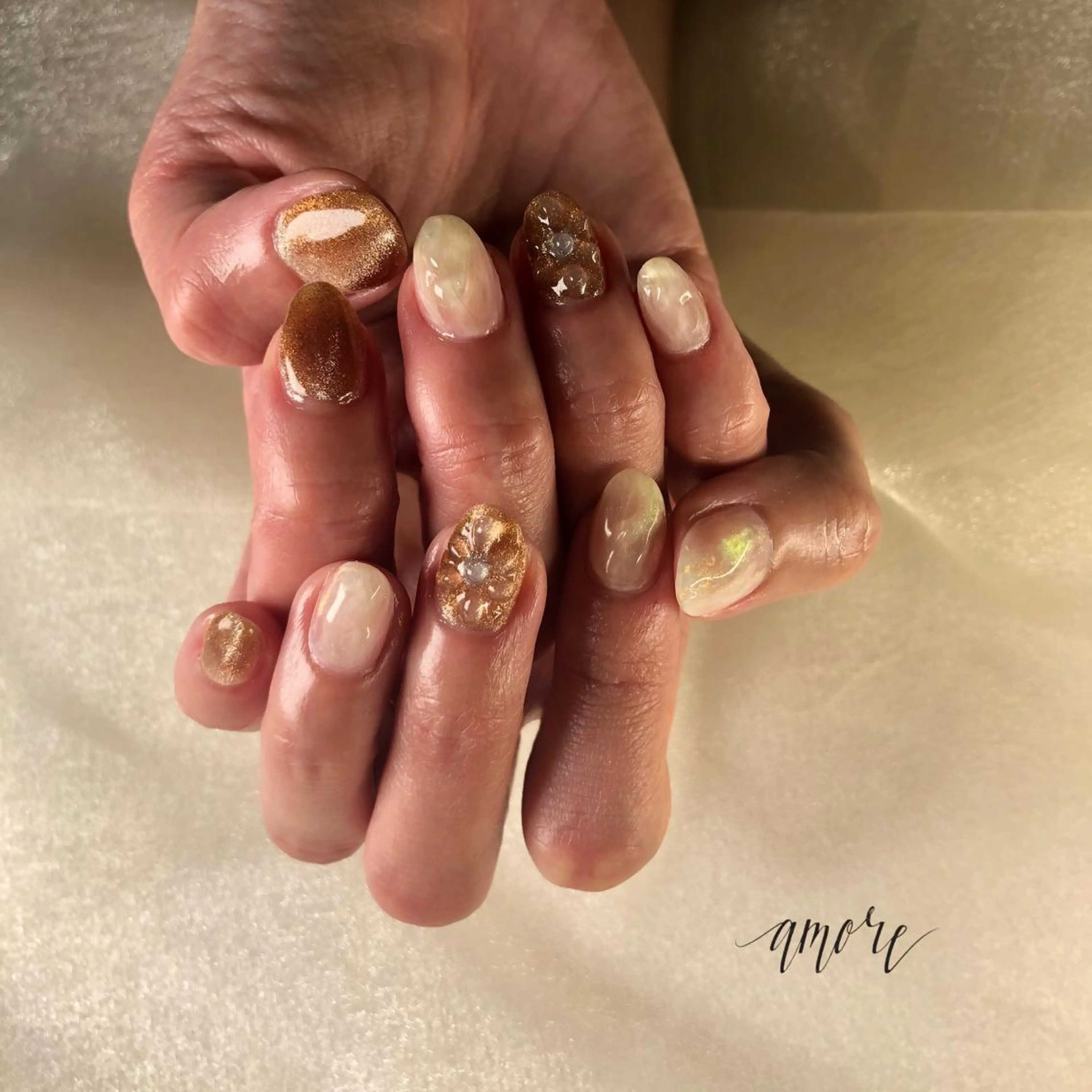 ネイル アートネイル ジェルネイル 氷ネイル・うるうるネイル マグネットネイル ミラーネイル You kyehwaのネイルデザイン