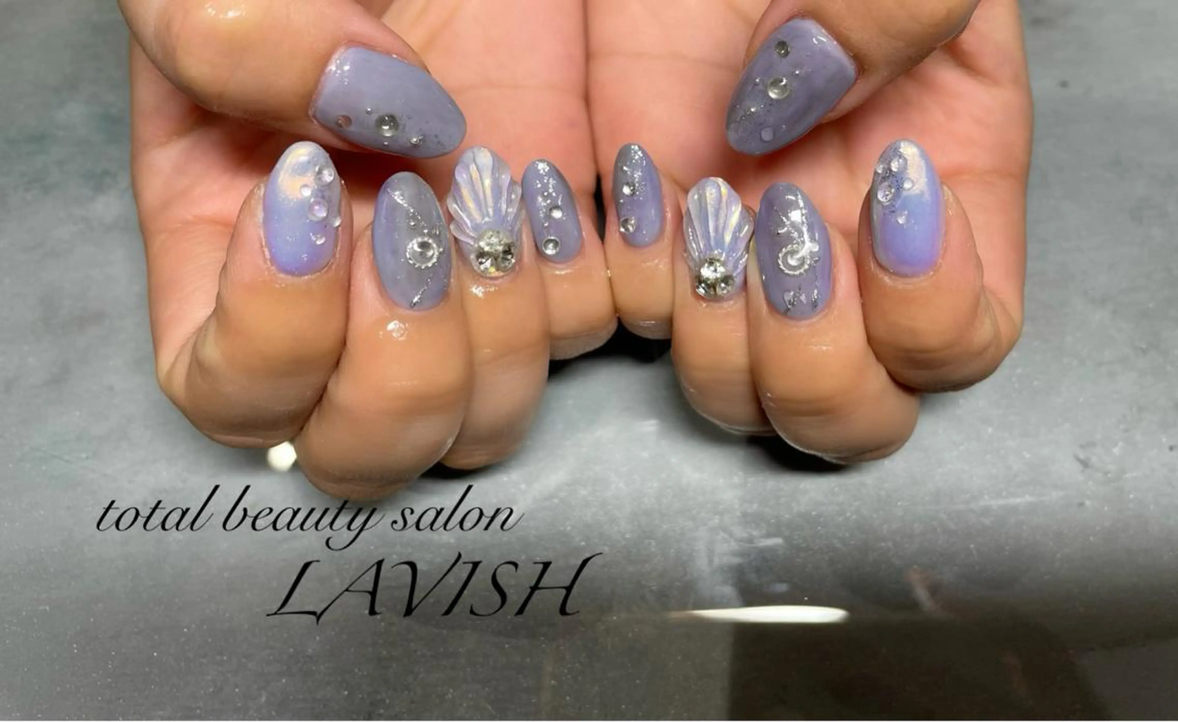 ネイル LAVISH nail salonのヘアスタイル