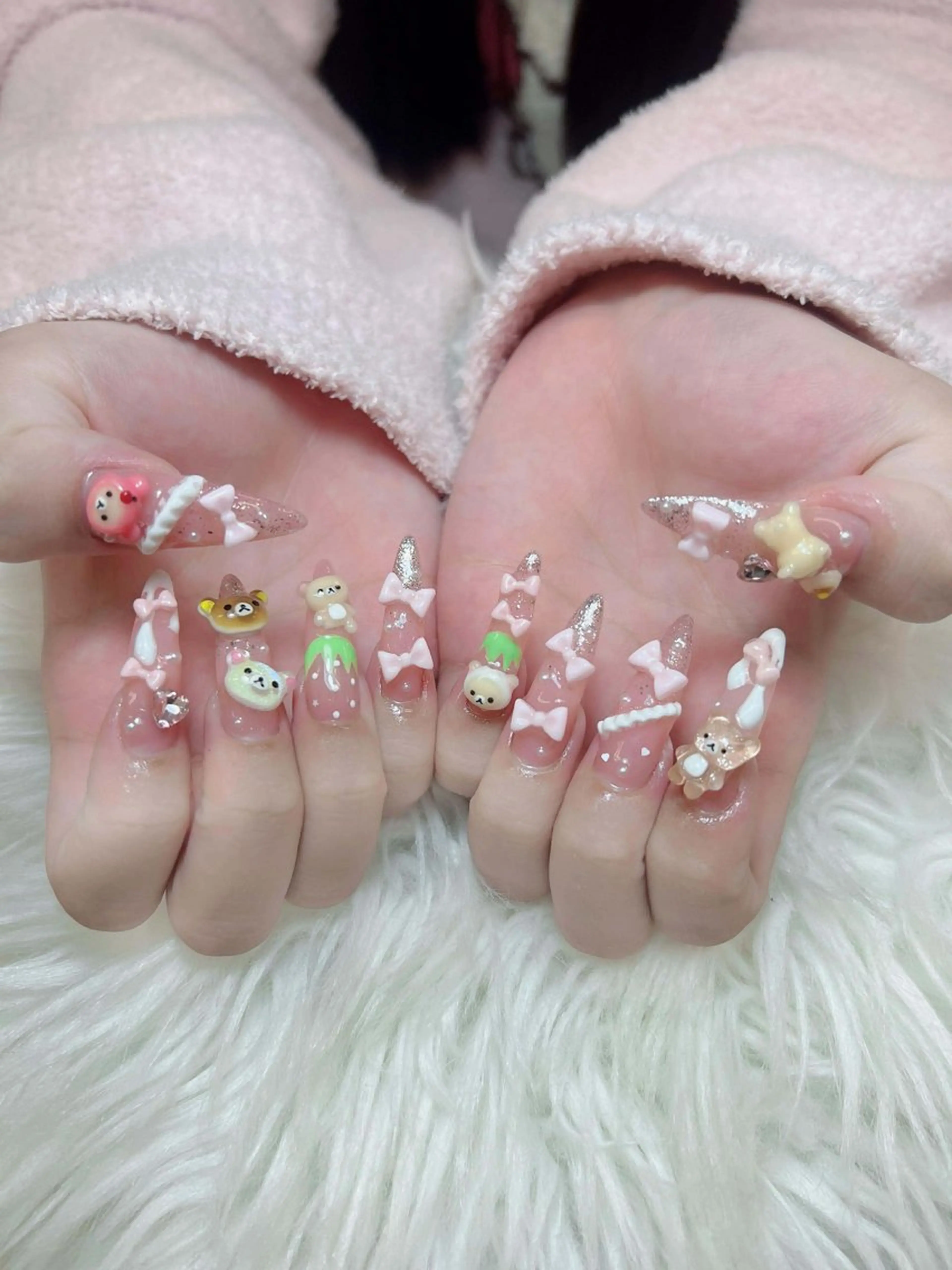 ネイル ANH ゴテゴテネイルのネイルデザイン