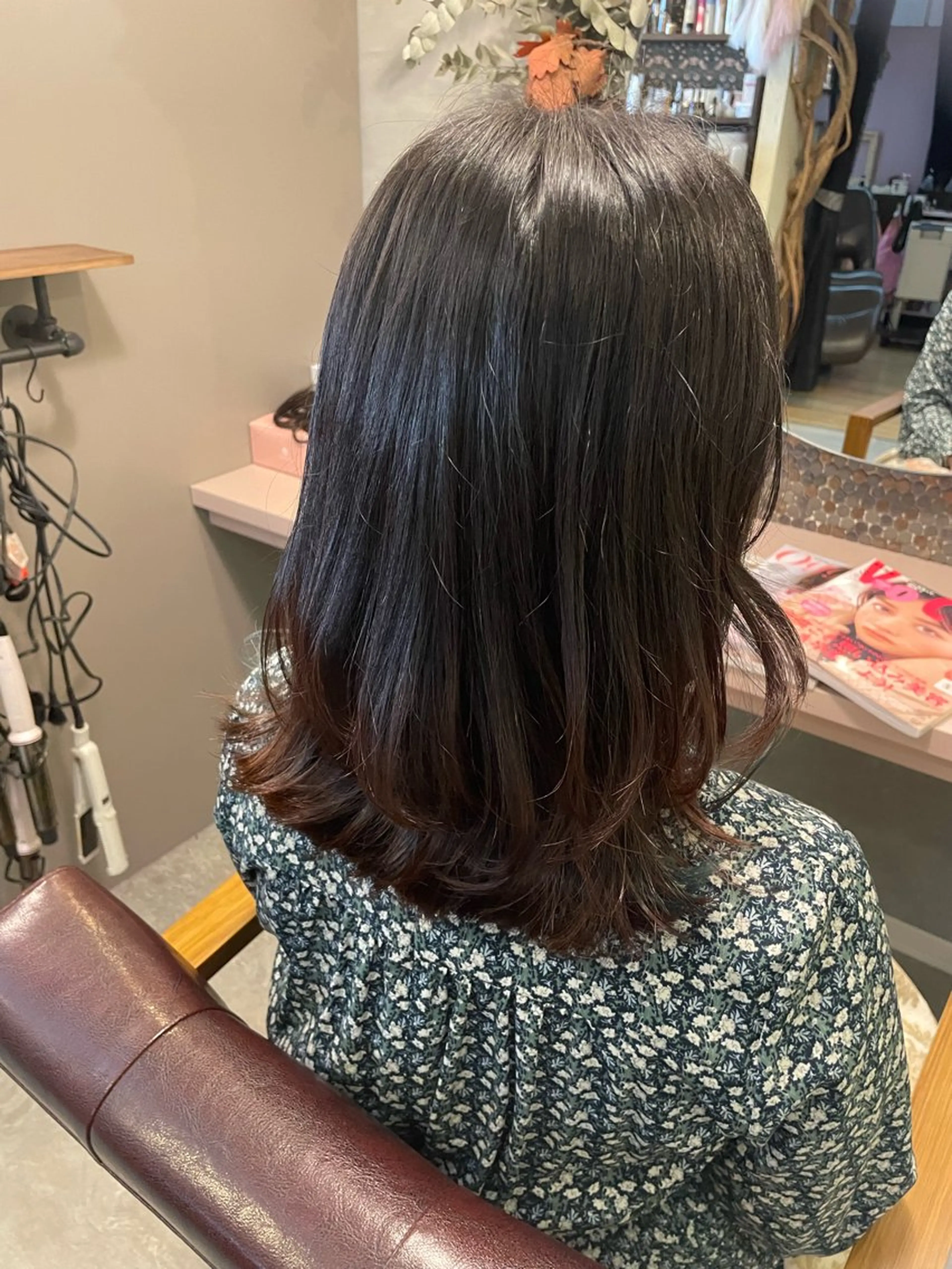 ロング レイヤーカット ローレイヤー hair make echo滿木あい花のヘアスタイル