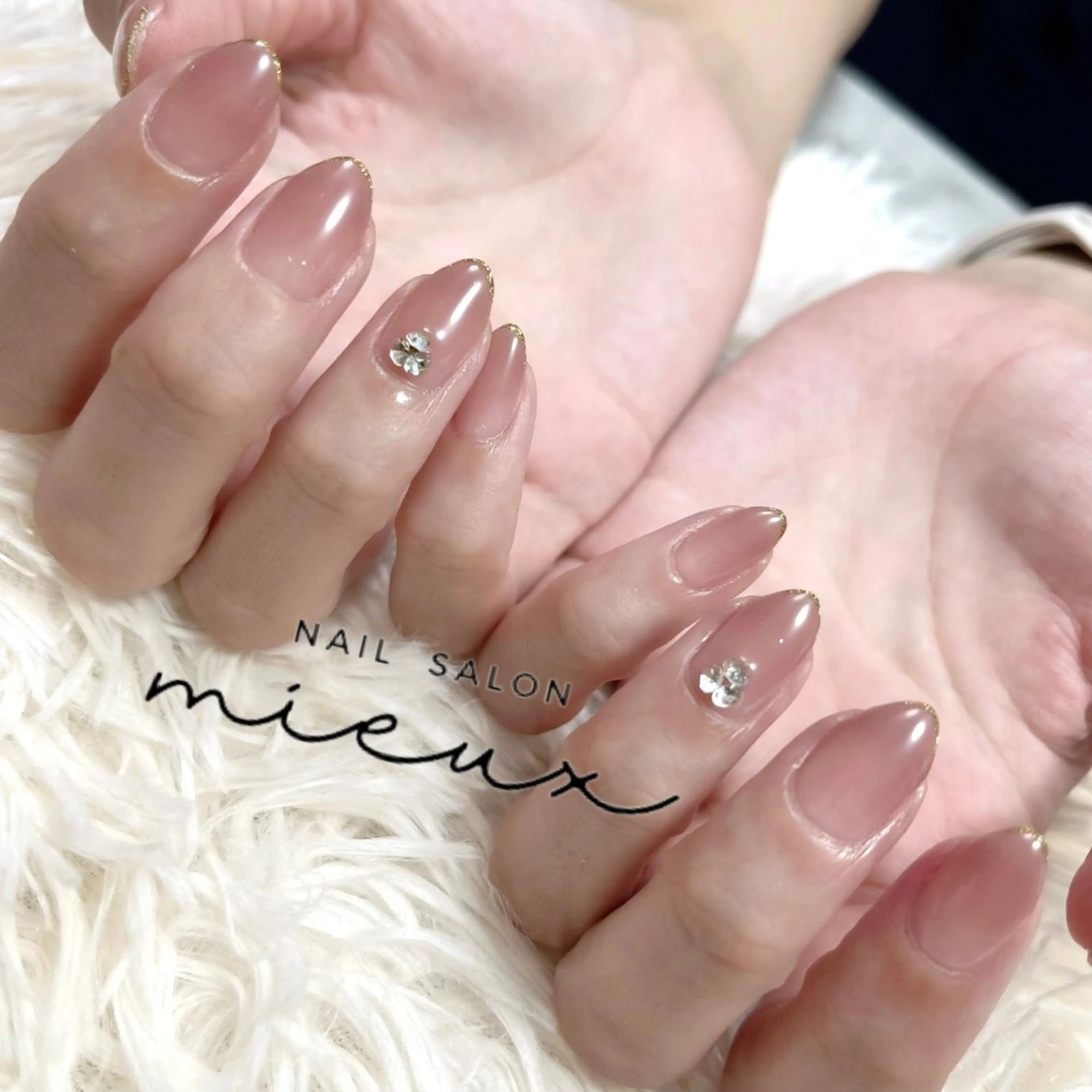 ネイル ラメ(グリッター) ハンドネイル nailsalon mieuxのネイルデザイン
