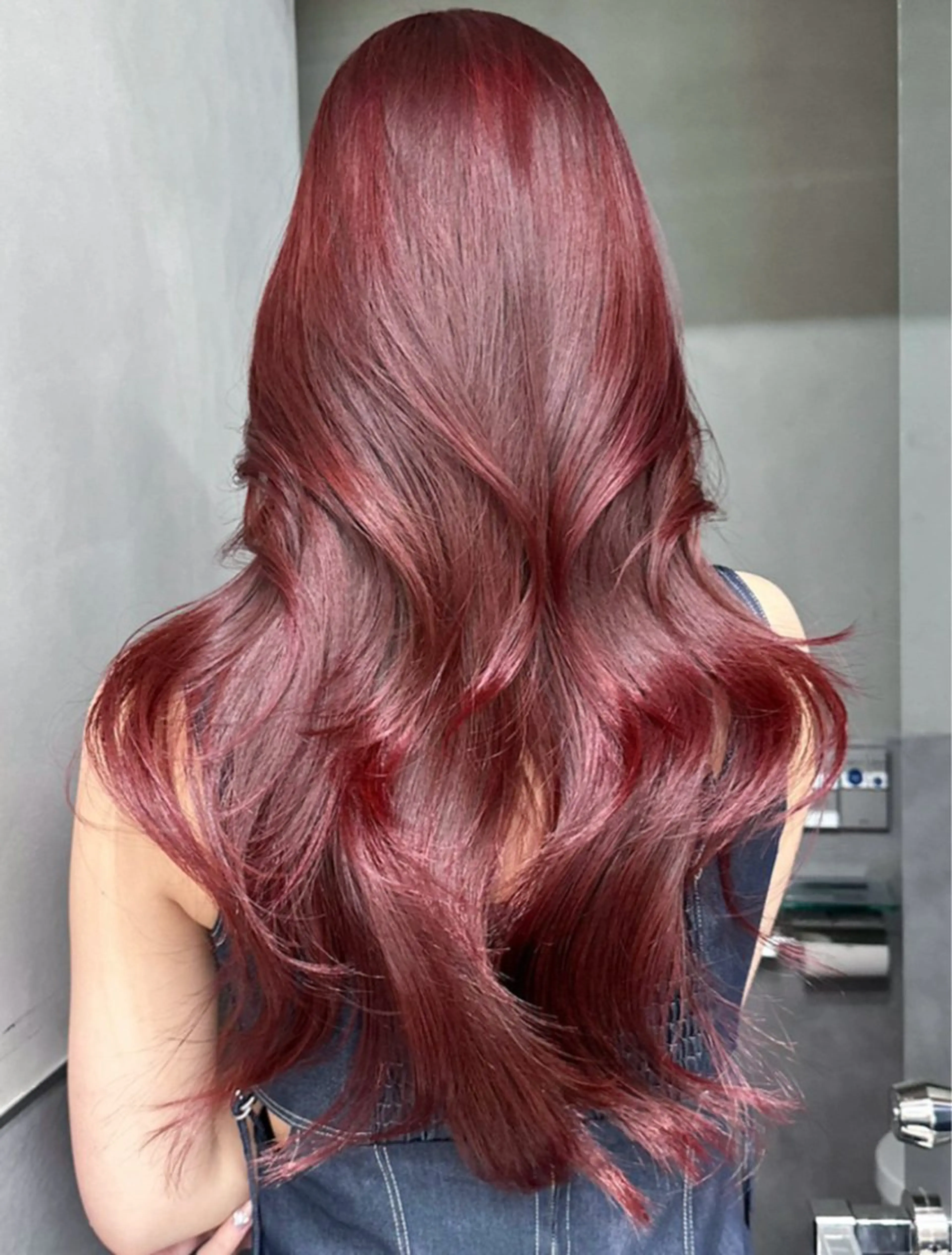 ロング カラー IT by ALBUM立川のヘアスタイル