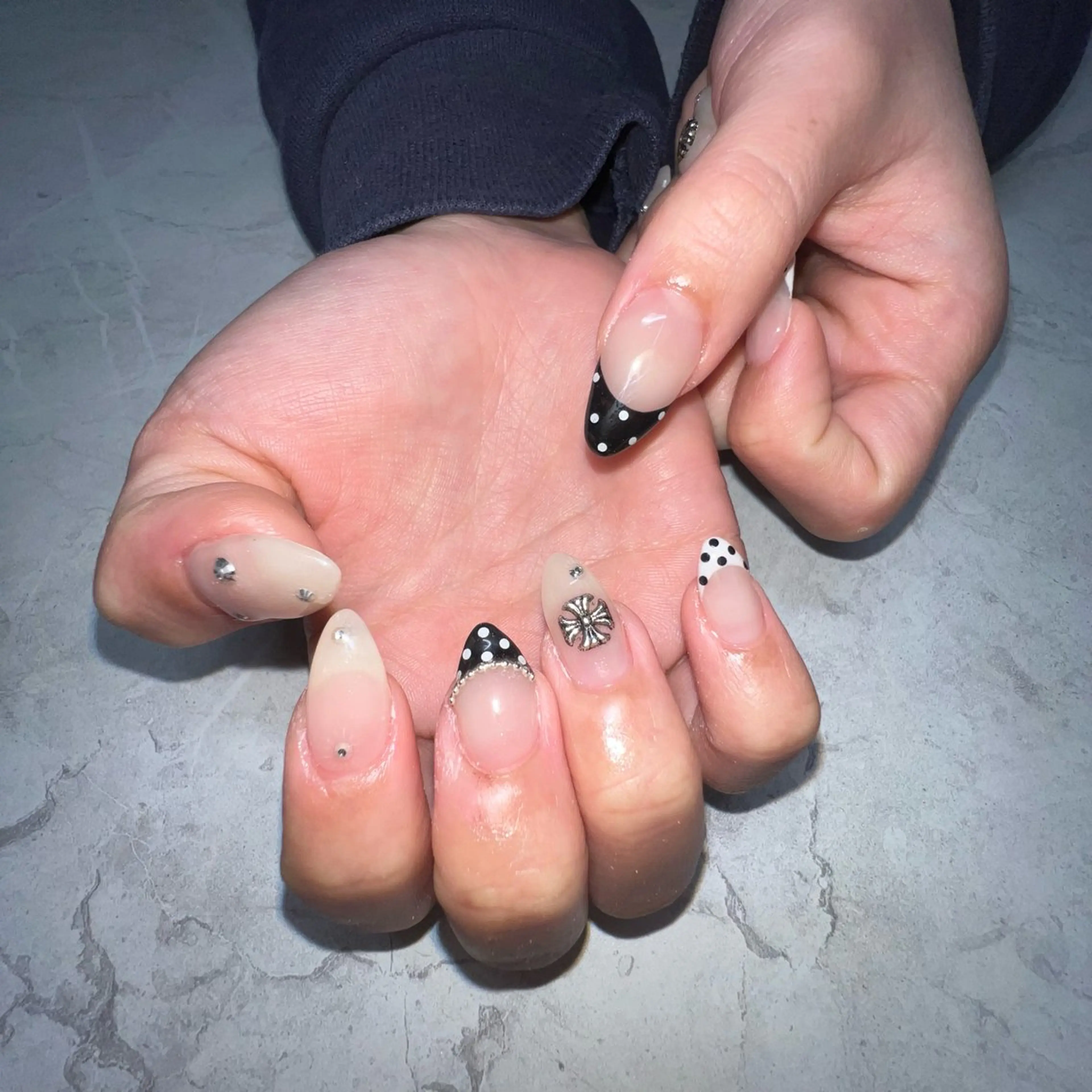 ネイル ハンドネイル 谷井 清嘉のネイルデザイン