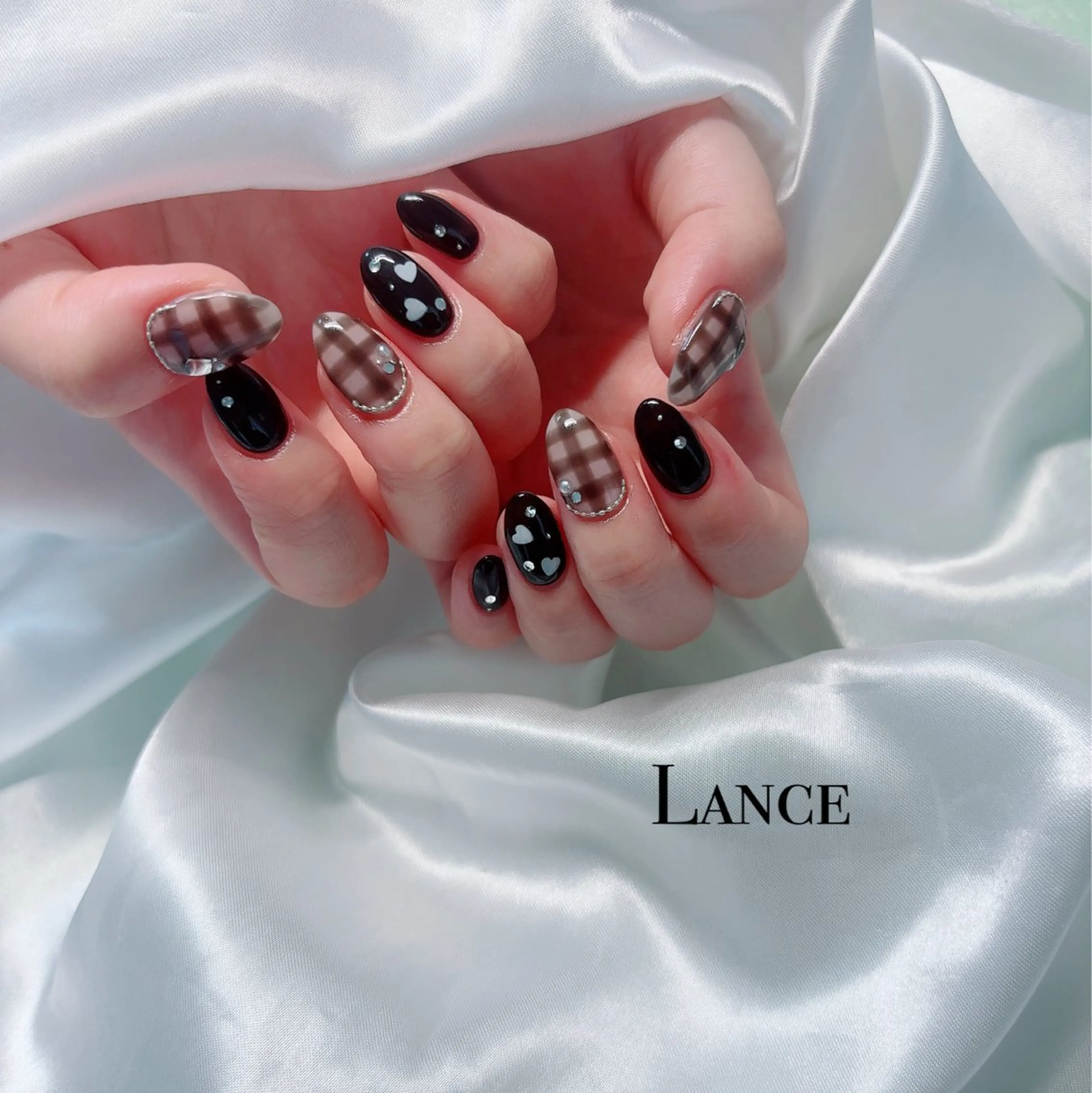 ネイル オーロラネイル フットネイル フレンチネイル キラキラネイル 韓国ネイル Lance nailのネイルデザイン