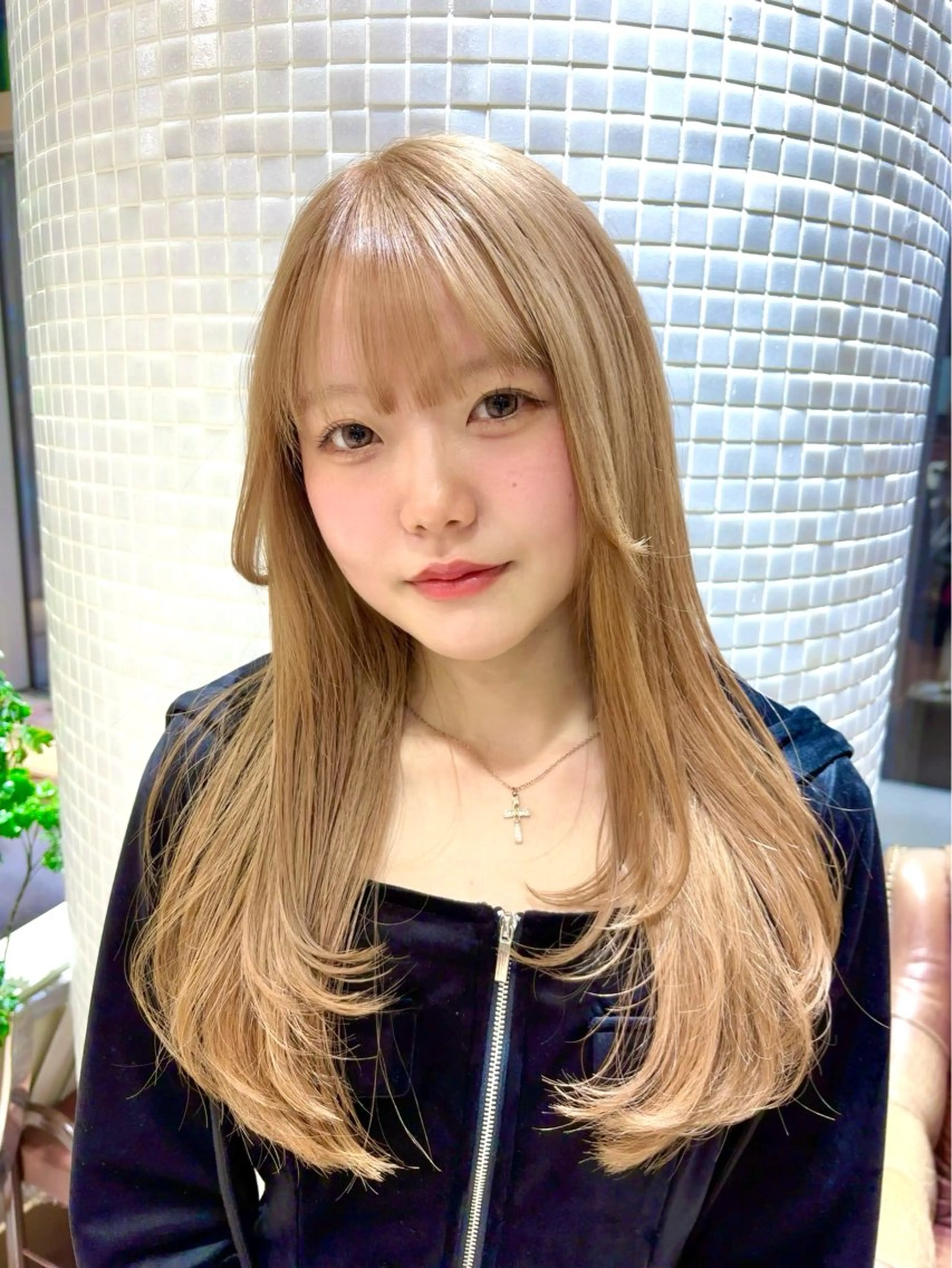ロング レイヤーカット 【AIR銀座】 園田萌華のヘアスタイル