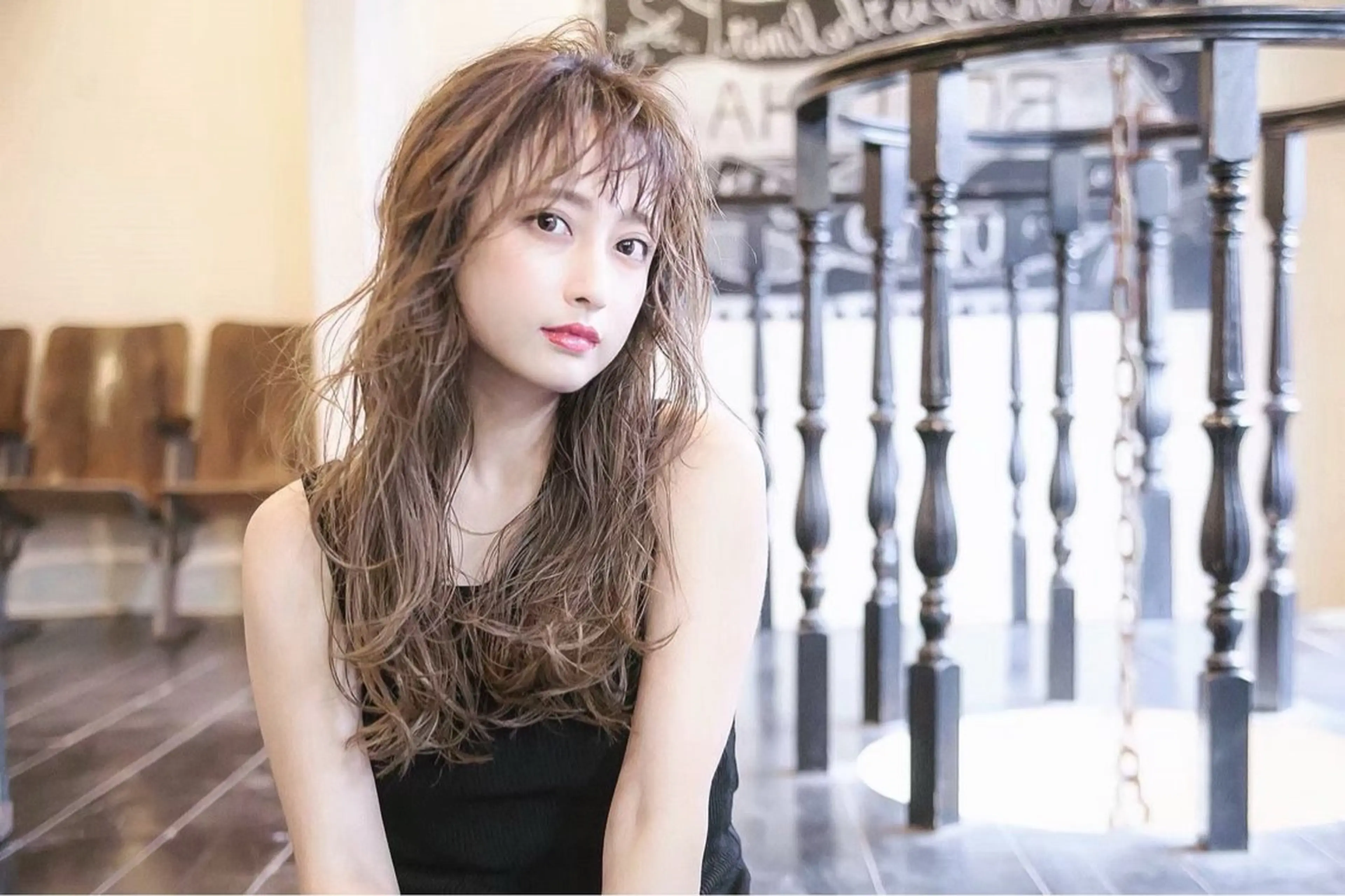 ロング 増渕 里奈のヘアスタイル