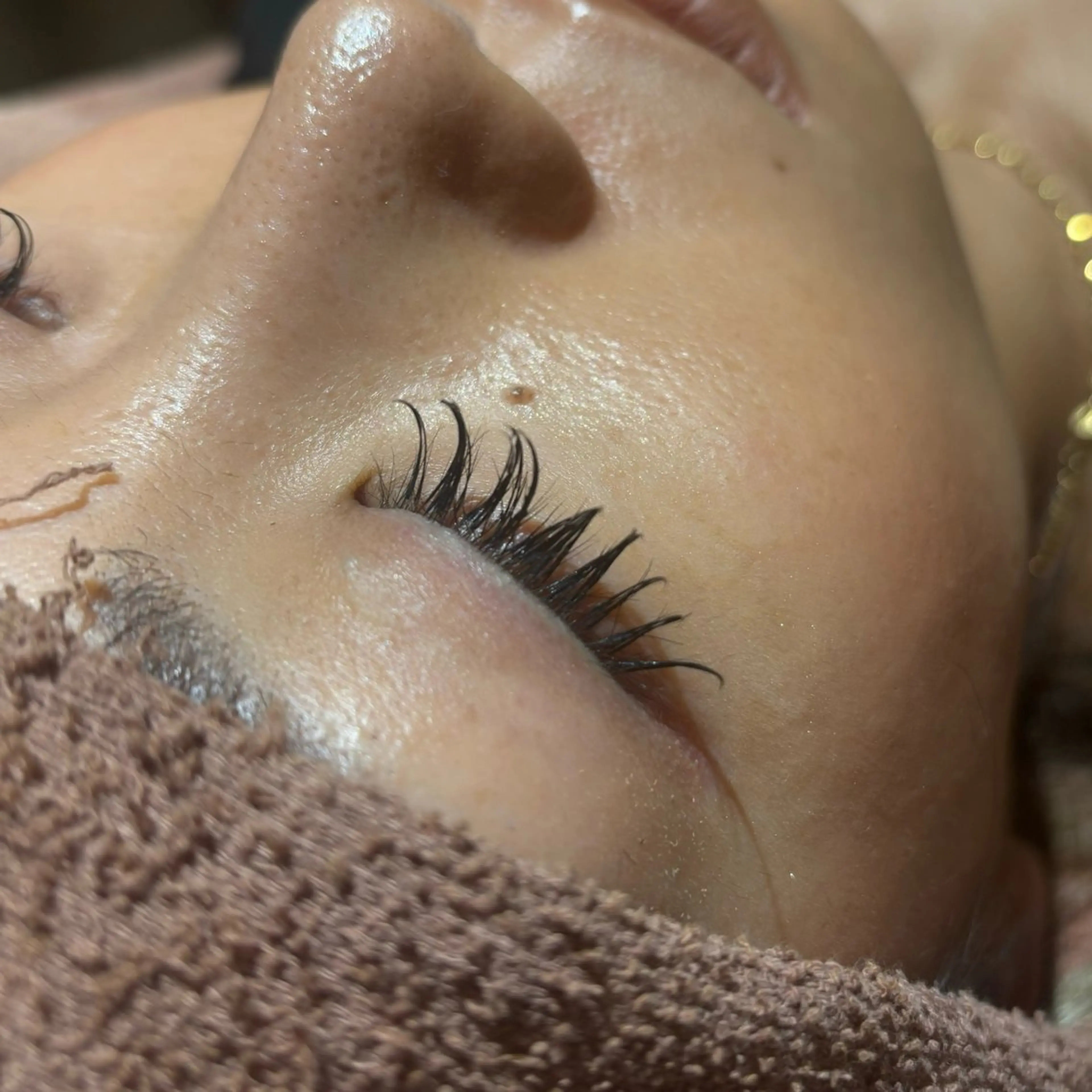 マツエク・マツパ 束感まつ毛 マツエク MODEK's阿倍野 SANAのヘアスタイル