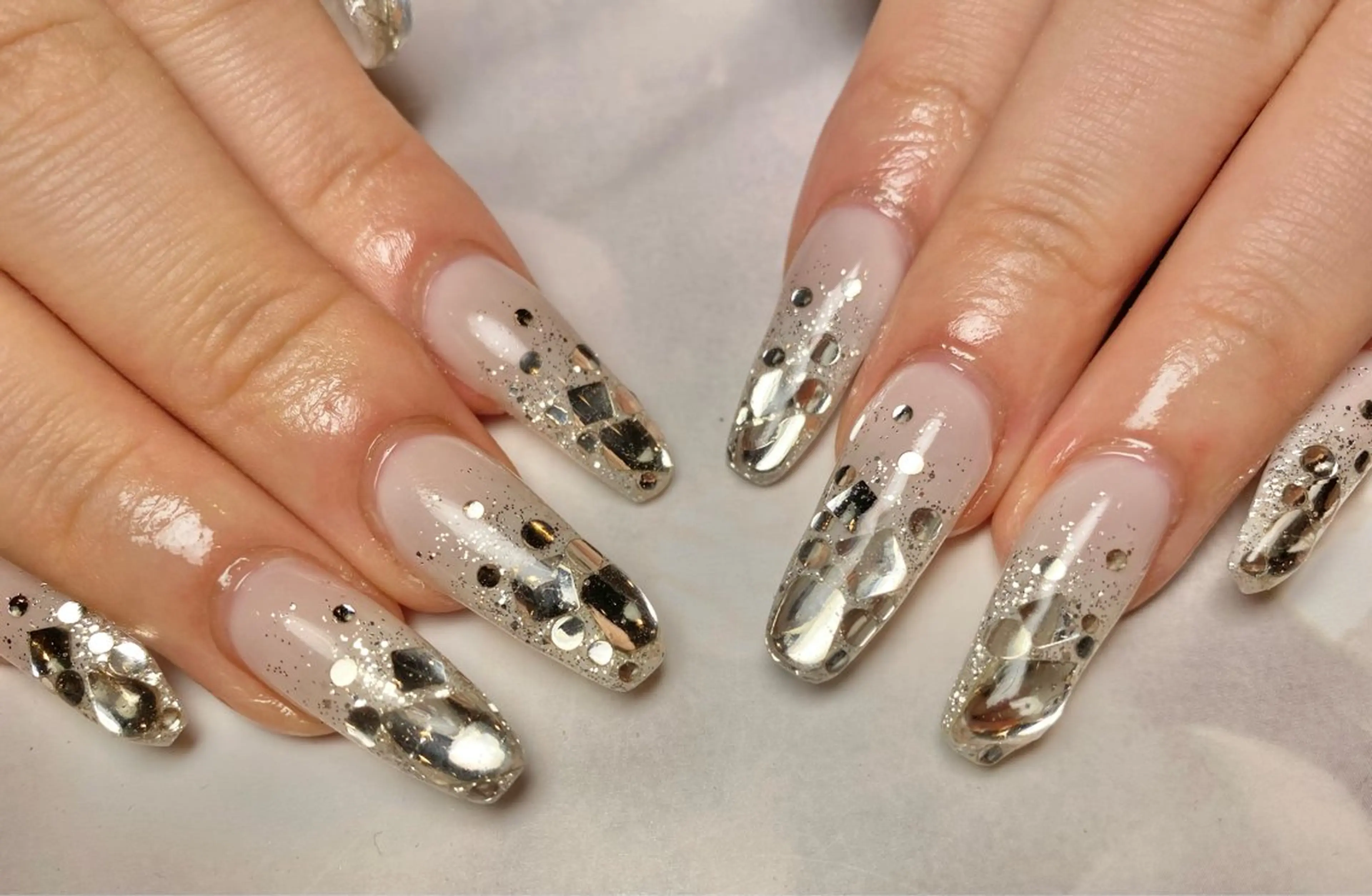 ハンド💅✨【オフ込み】🟪チップ長さ出し10本付🟪持ち込み90分アートコース💖の写真
