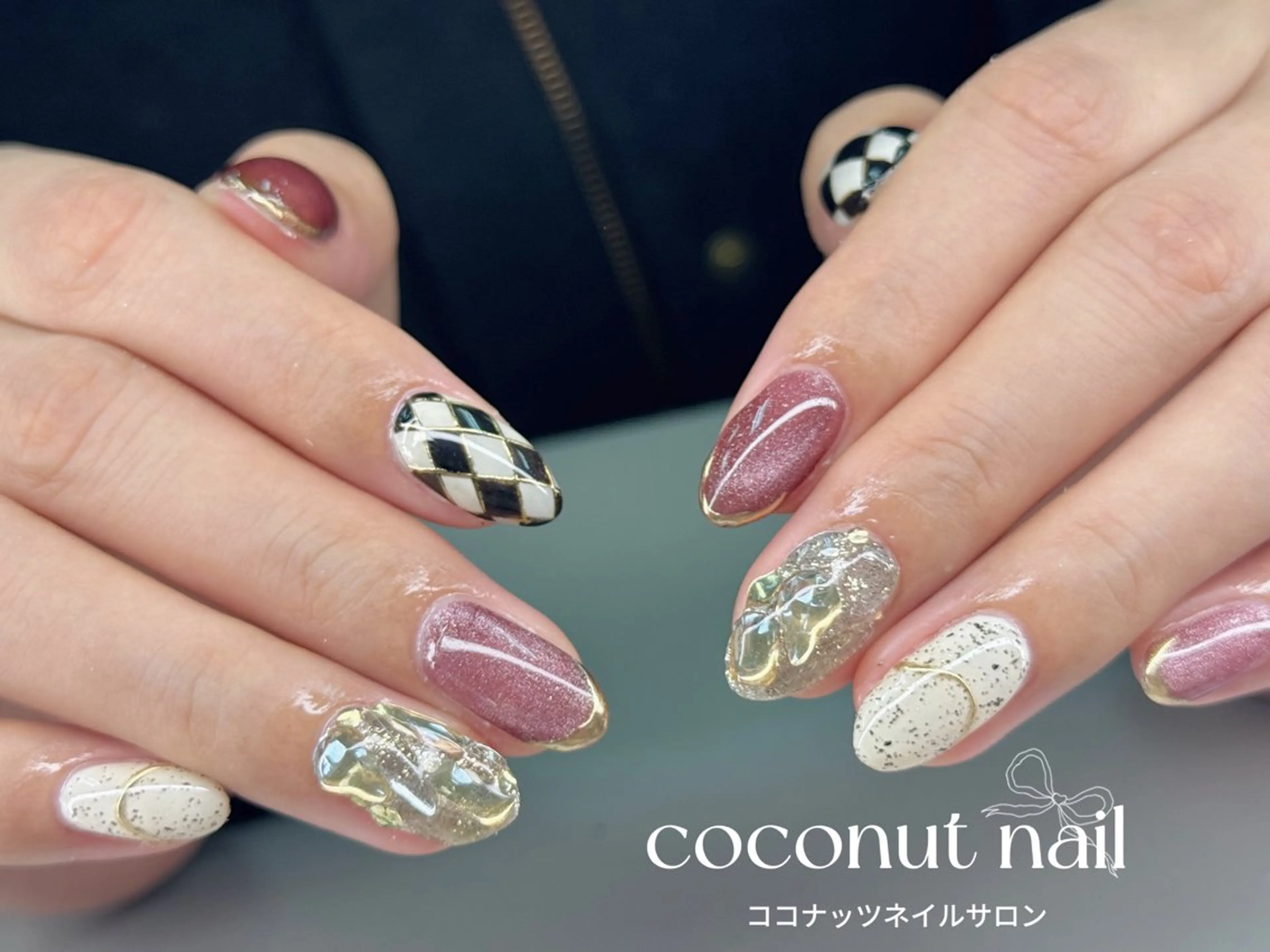 ネイル べっ甲ネイル フレンチネイル キラキラネイル マグネットネイル 大理石ネイル(マーブル) ハンドネイル 神田 ココナッツのネイルデザイン