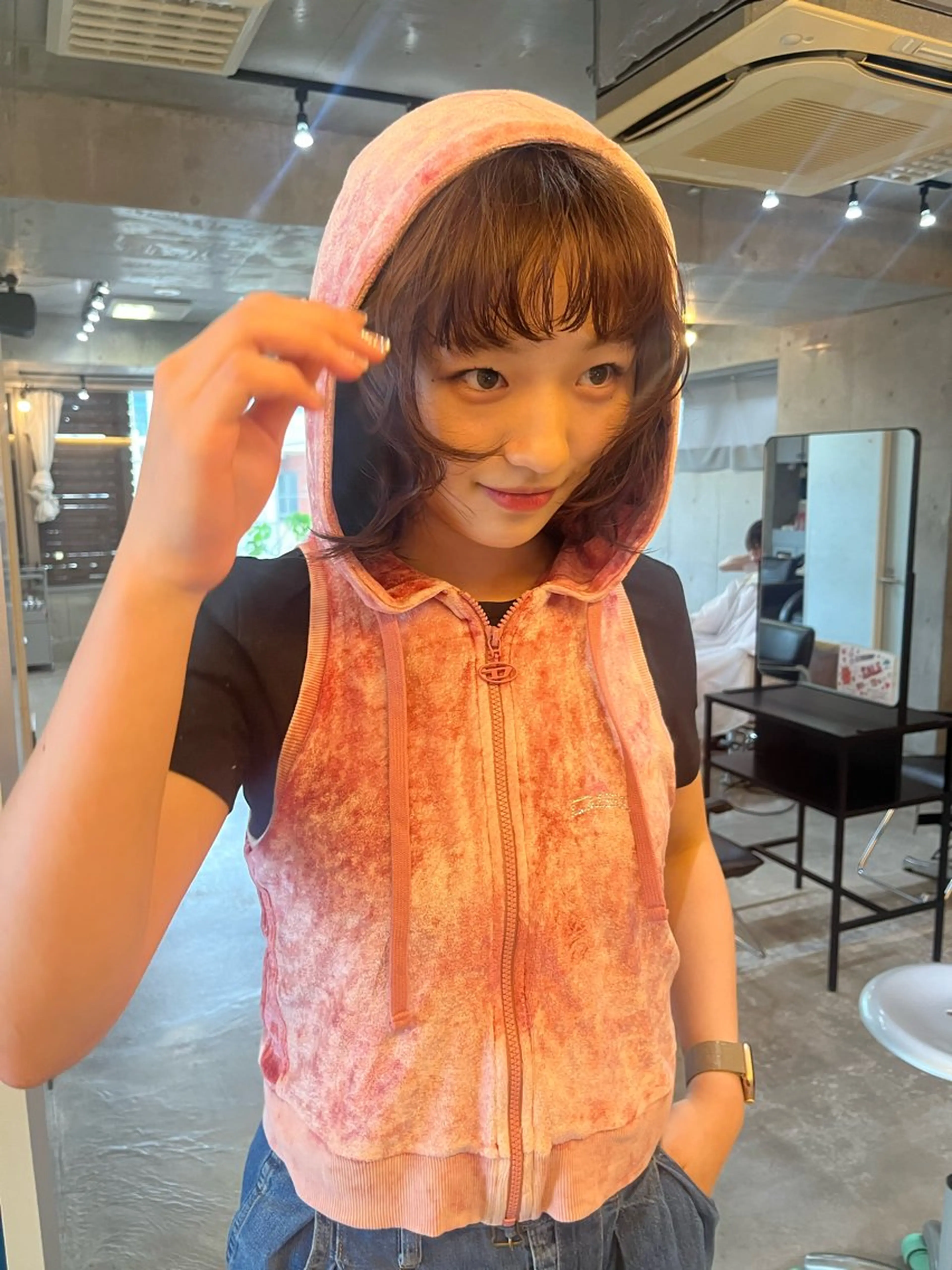 ミディアム レイヤーカット\ウル フ　chinatsuのヘアスタイル