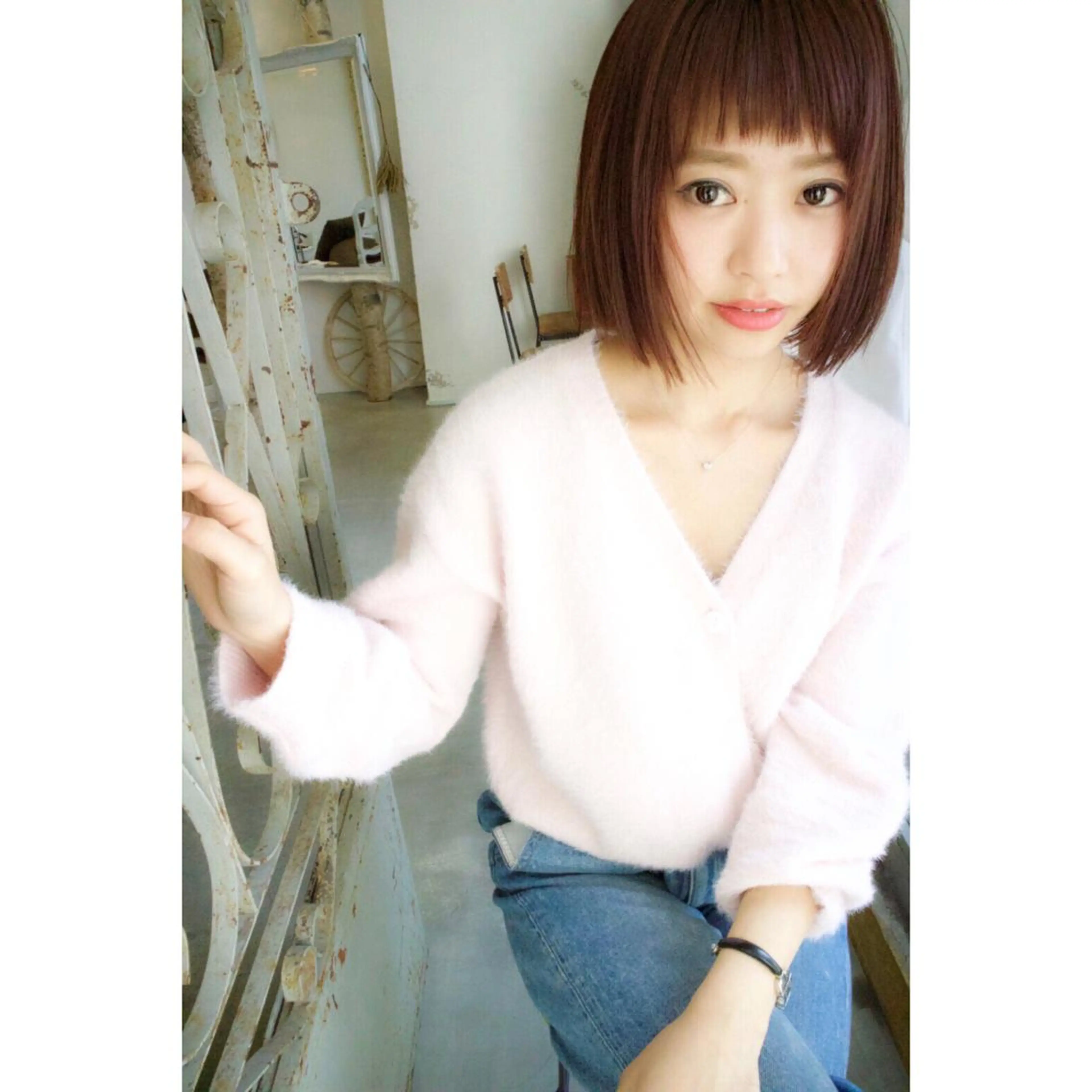 ミディアム カラー カット ヘアカラー fio マナミのヘアスタイル