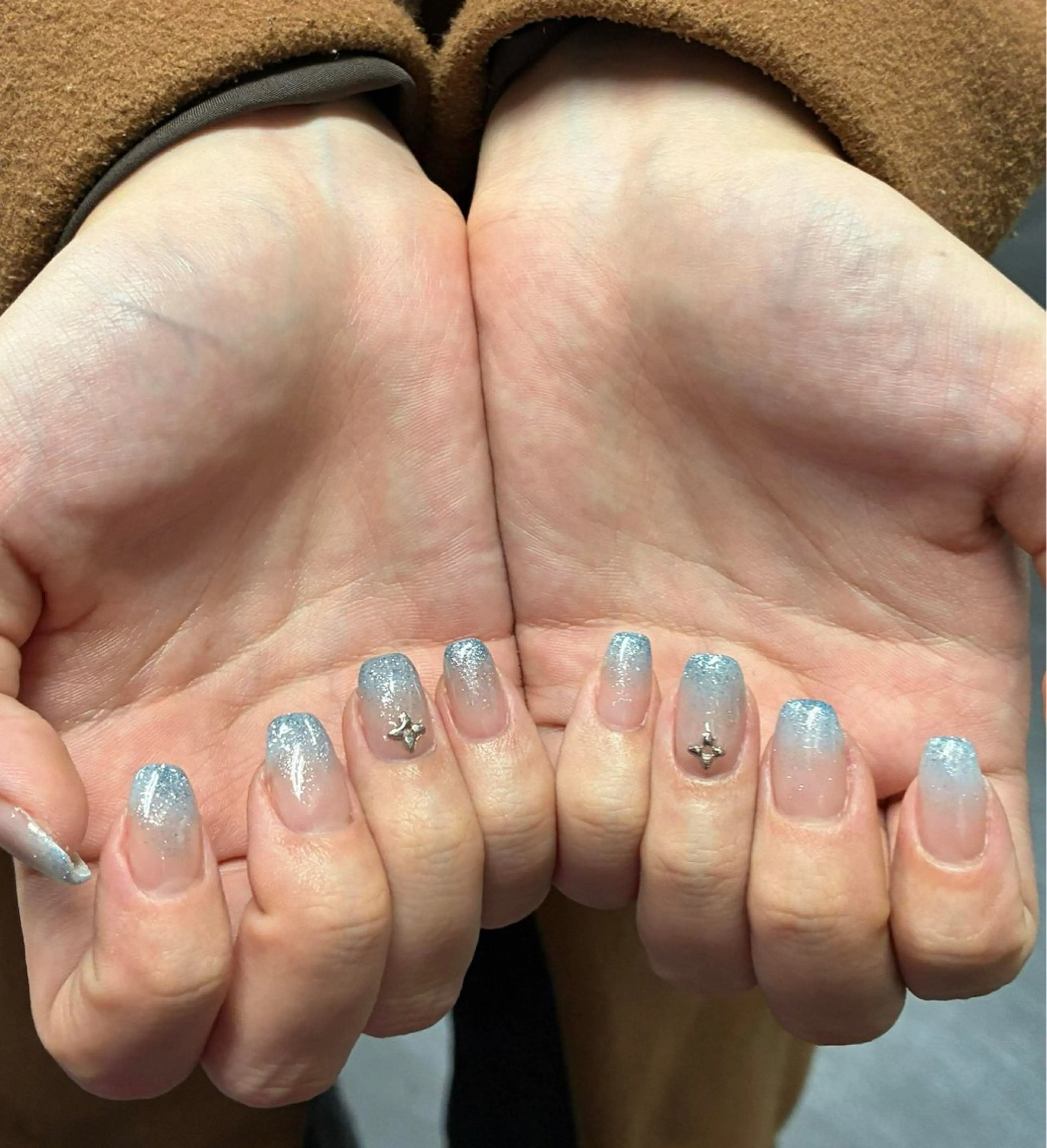 ネイル 韓国ネイル 持ち込み ニュアンスネイル ネイルチップ 冬ネイル LISA ANA.CHUOのネイルデザイン