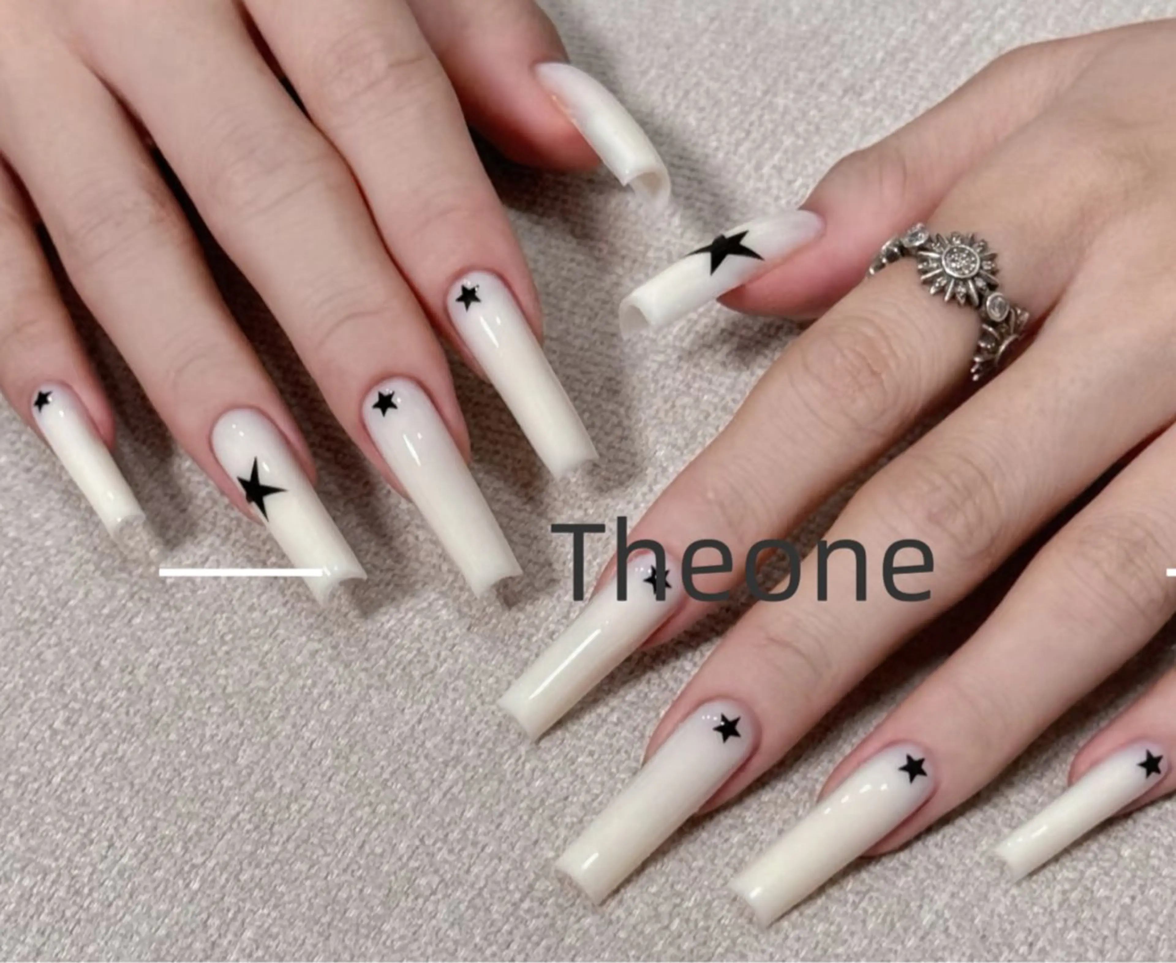 ネイル ハンドネイル The one 井上のネイルデザイン