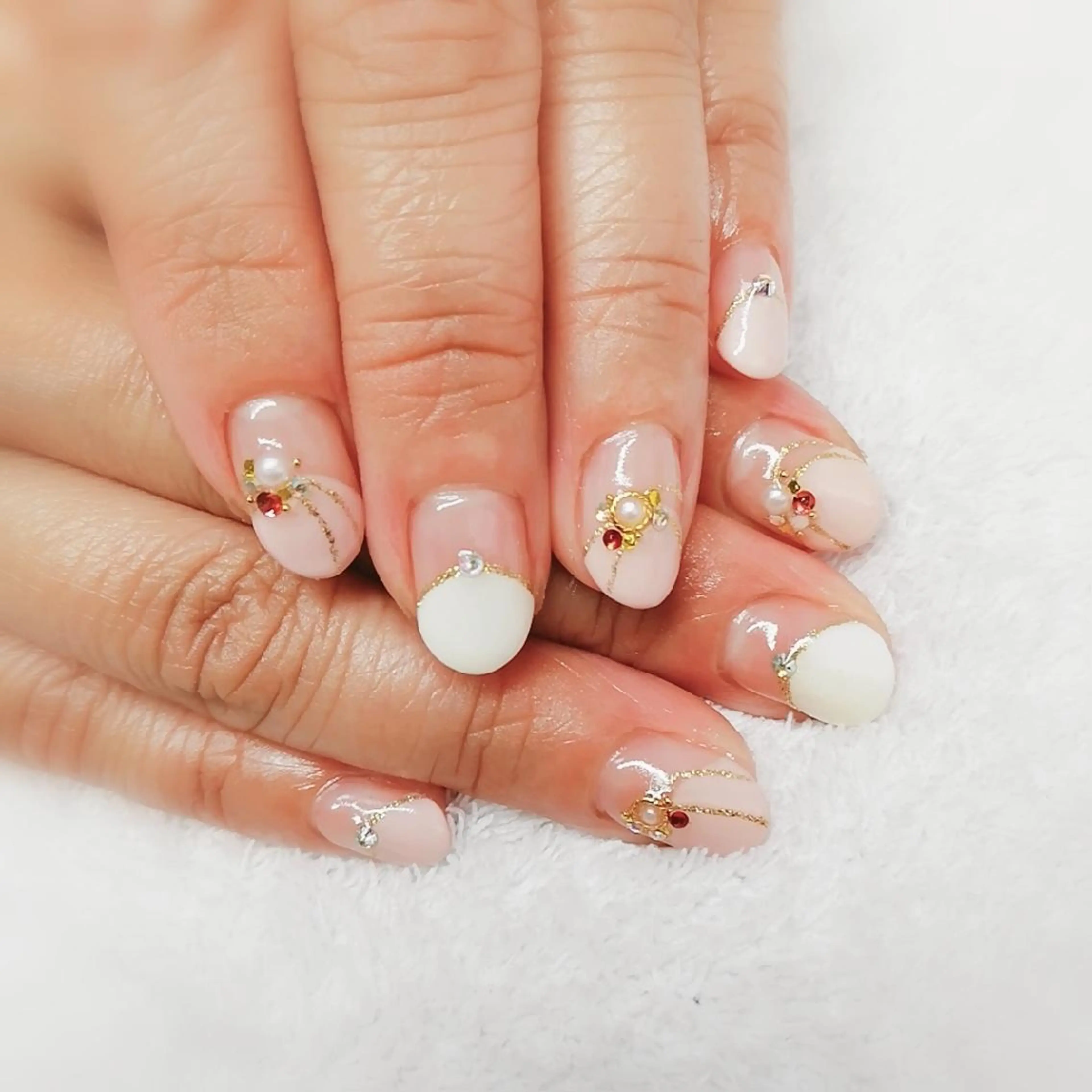 ネイル ハンドネイル 柴崎 美幸のネイルデザイン