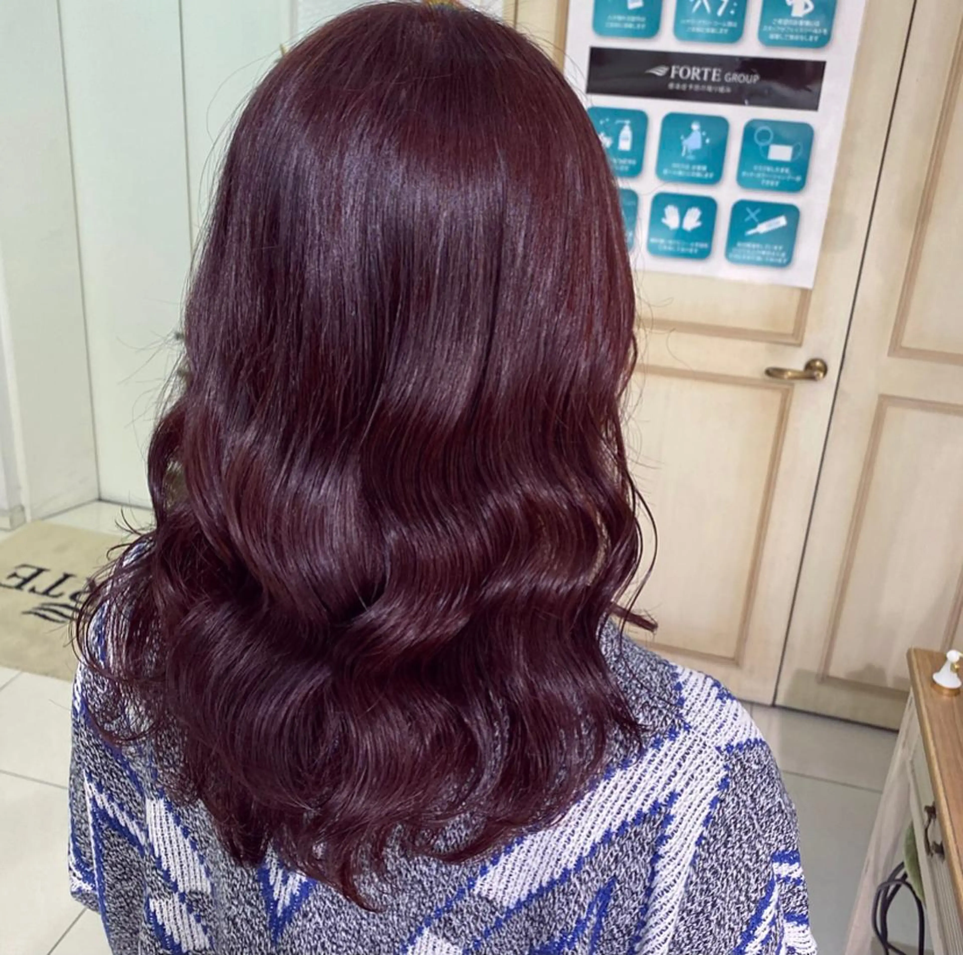 ロング カラー ヘアアレンジ 透明感カラー 古山 結季🌙🖤のヘアスタイル