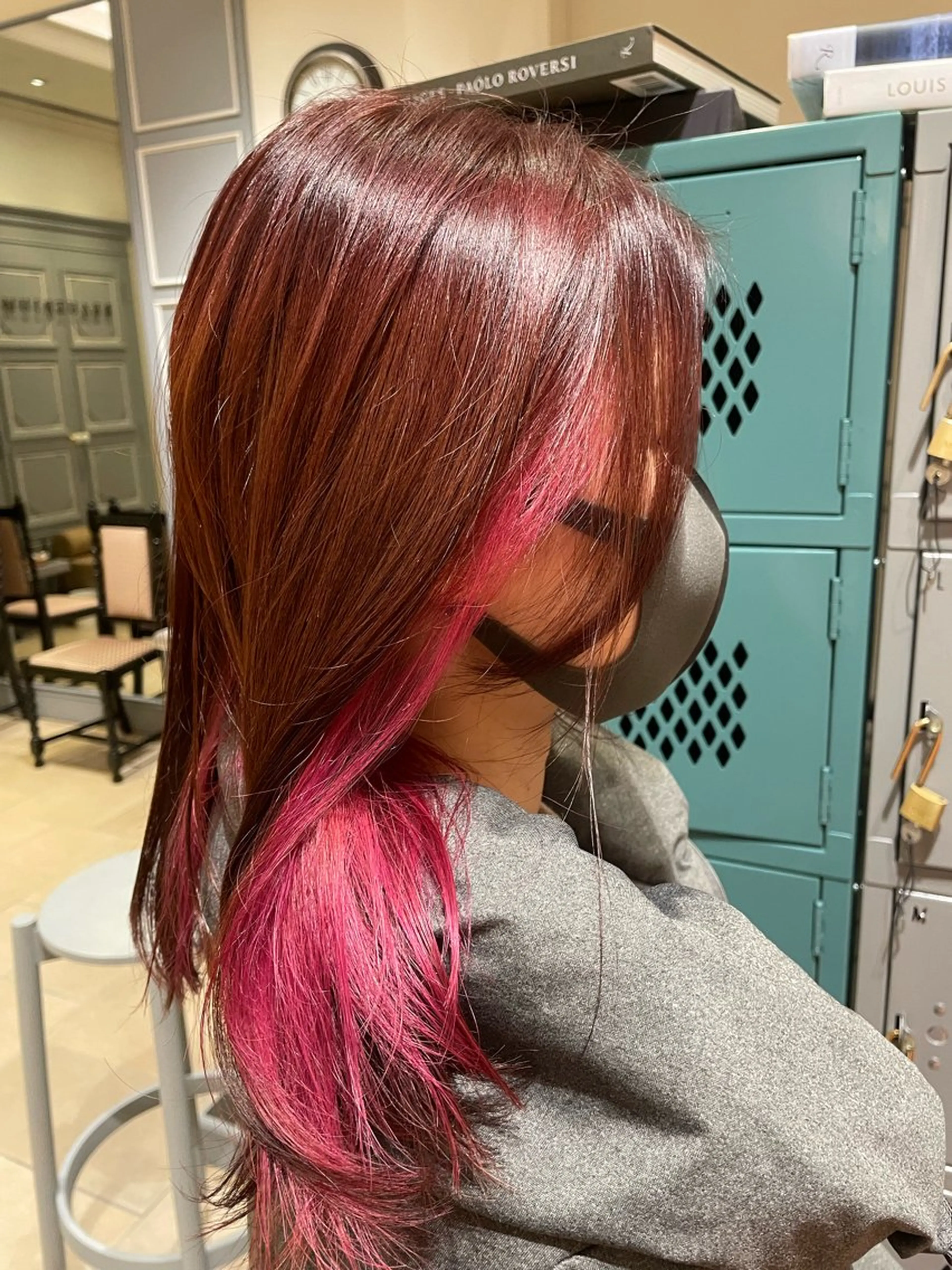 ミディアム カラー ピンクカラー カットモデル ヨネダのヘアスタイル