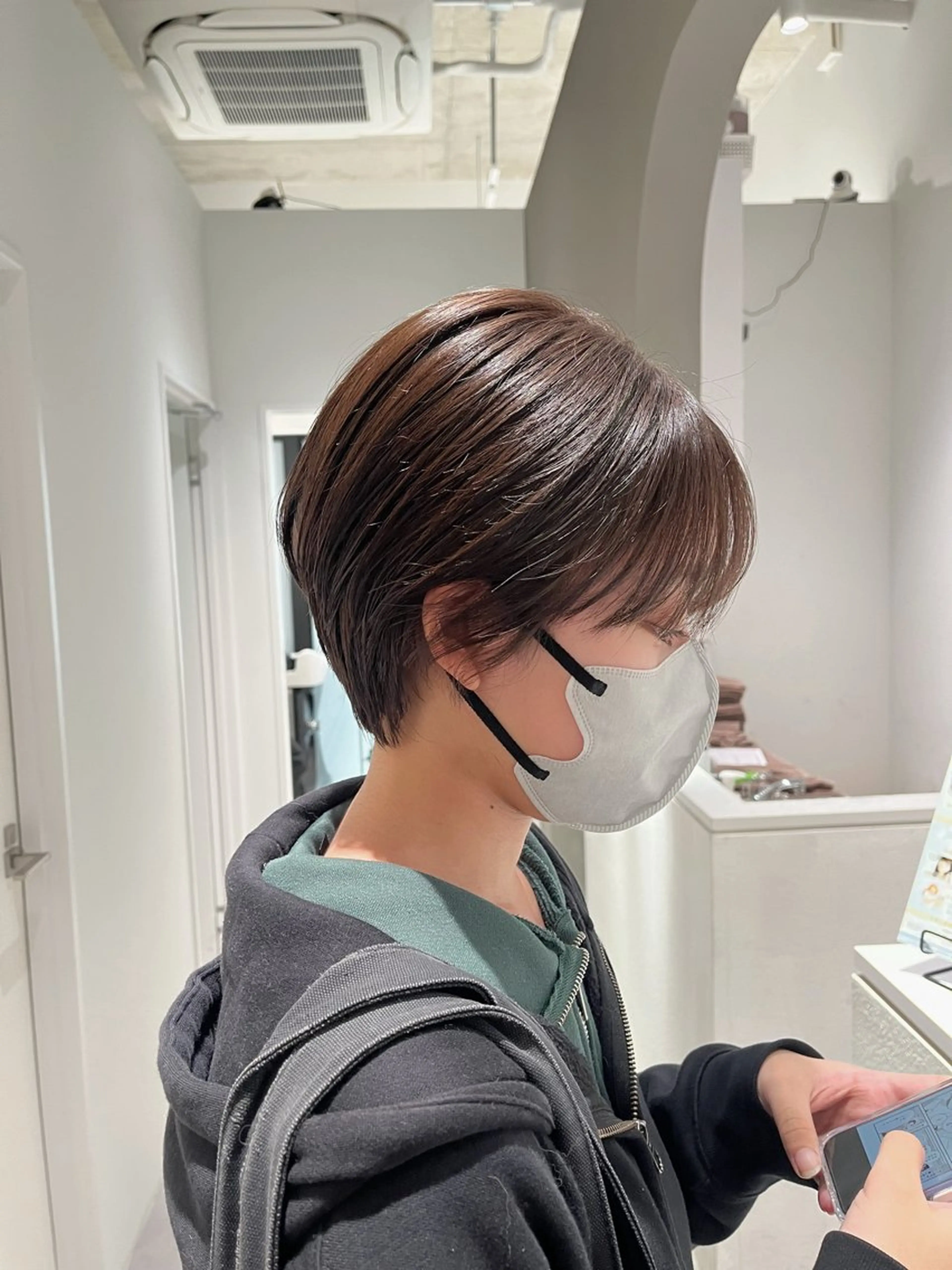 ショート カラー カット ヘアカラー トリートメント 中村 佳菜のヘアスタイル