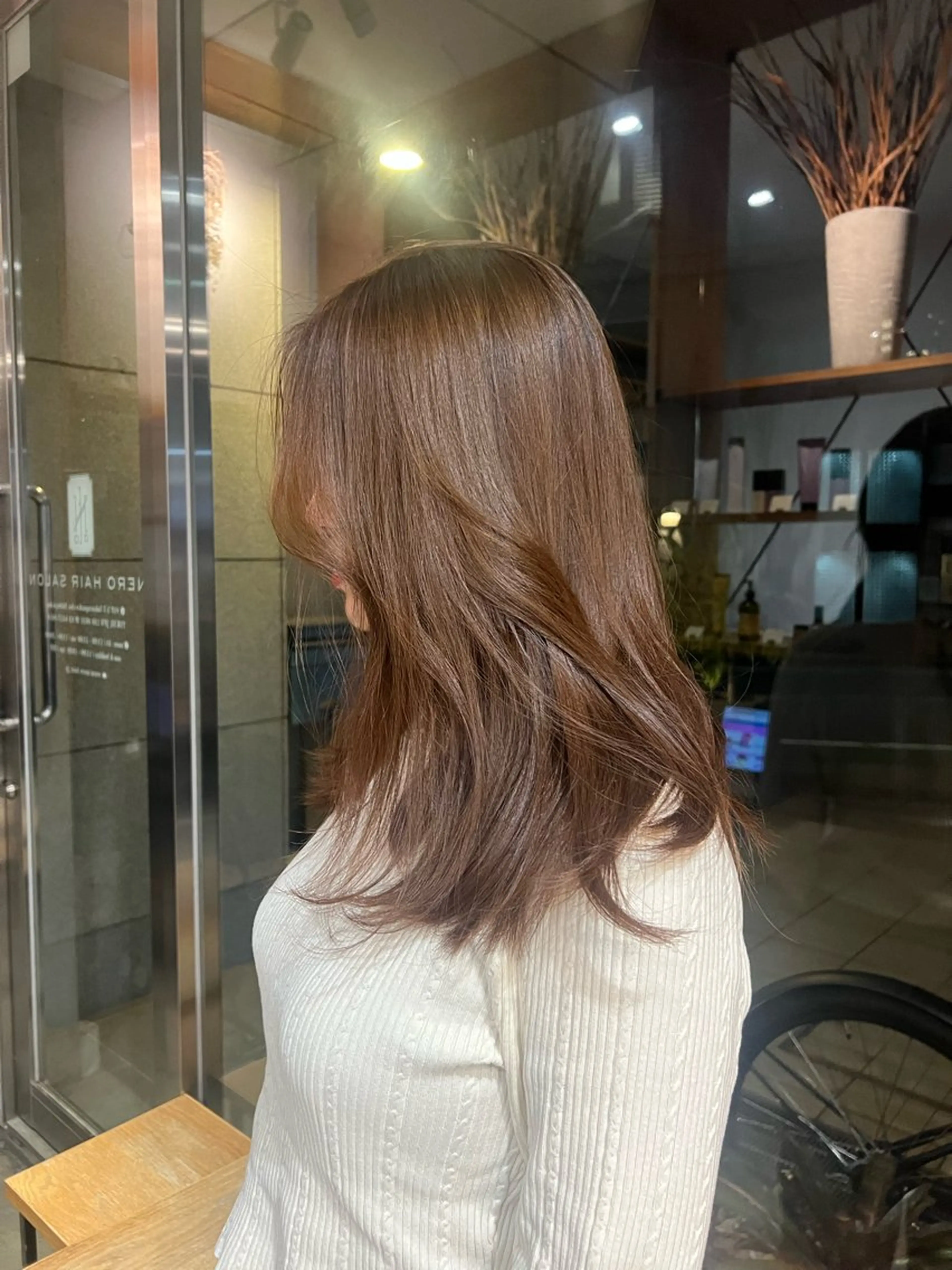 カラー ヘアカラー NERO　清水 美琴のヘアスタイル