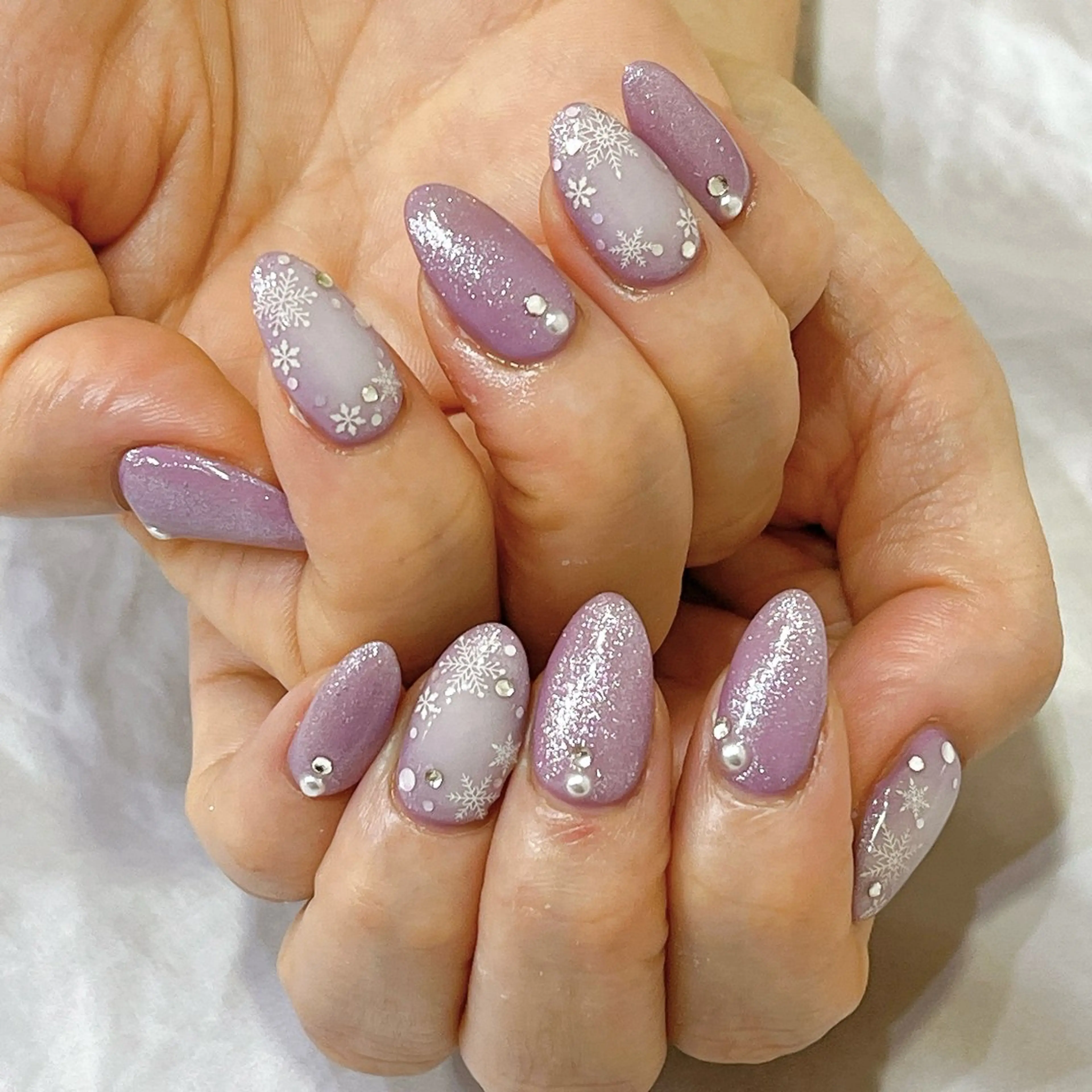 ネイル パープル Ellenail名古屋所属・伊藤 愛のネイルデザイン