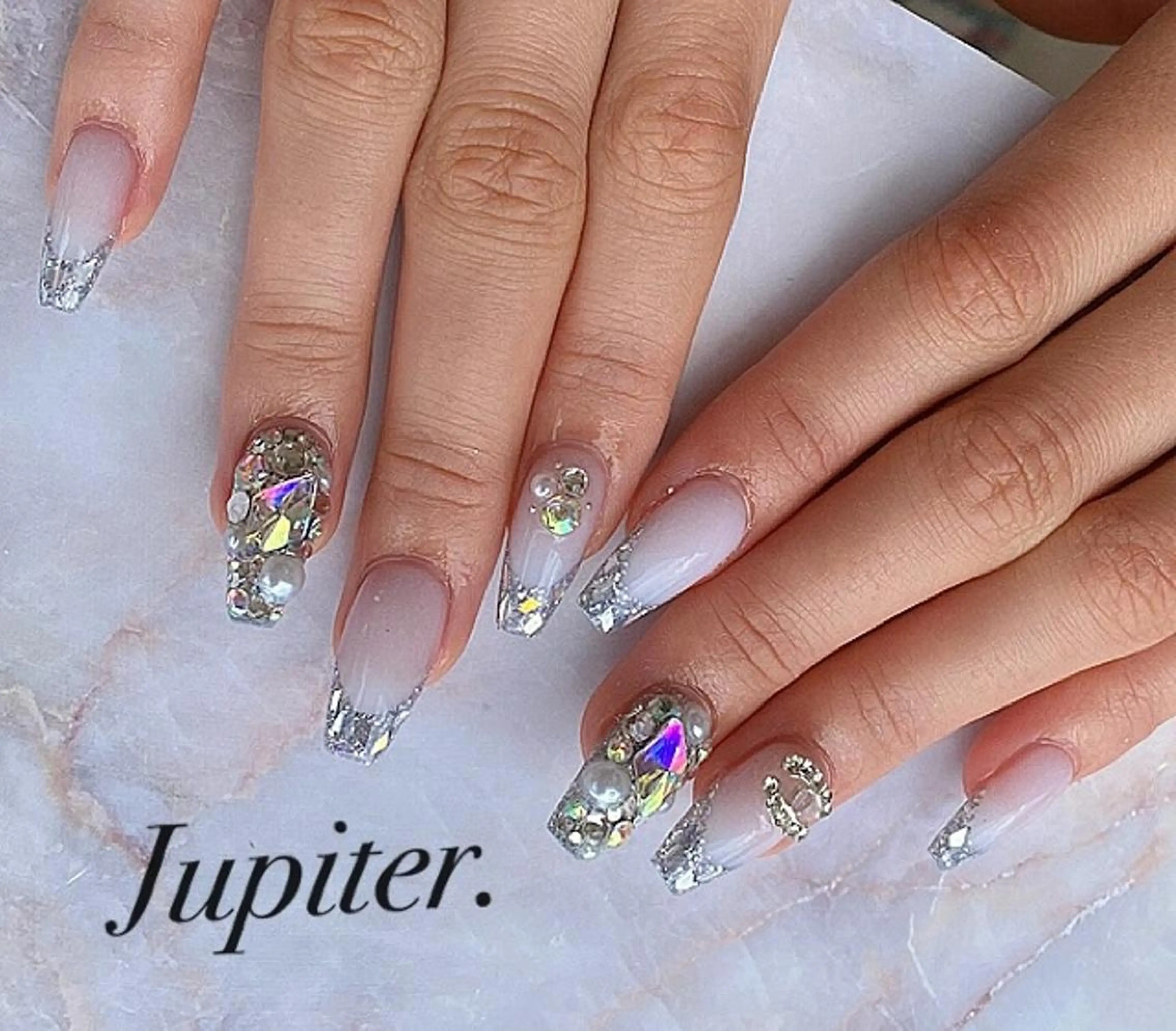 ネイル Jupiter .のネイルデザイン