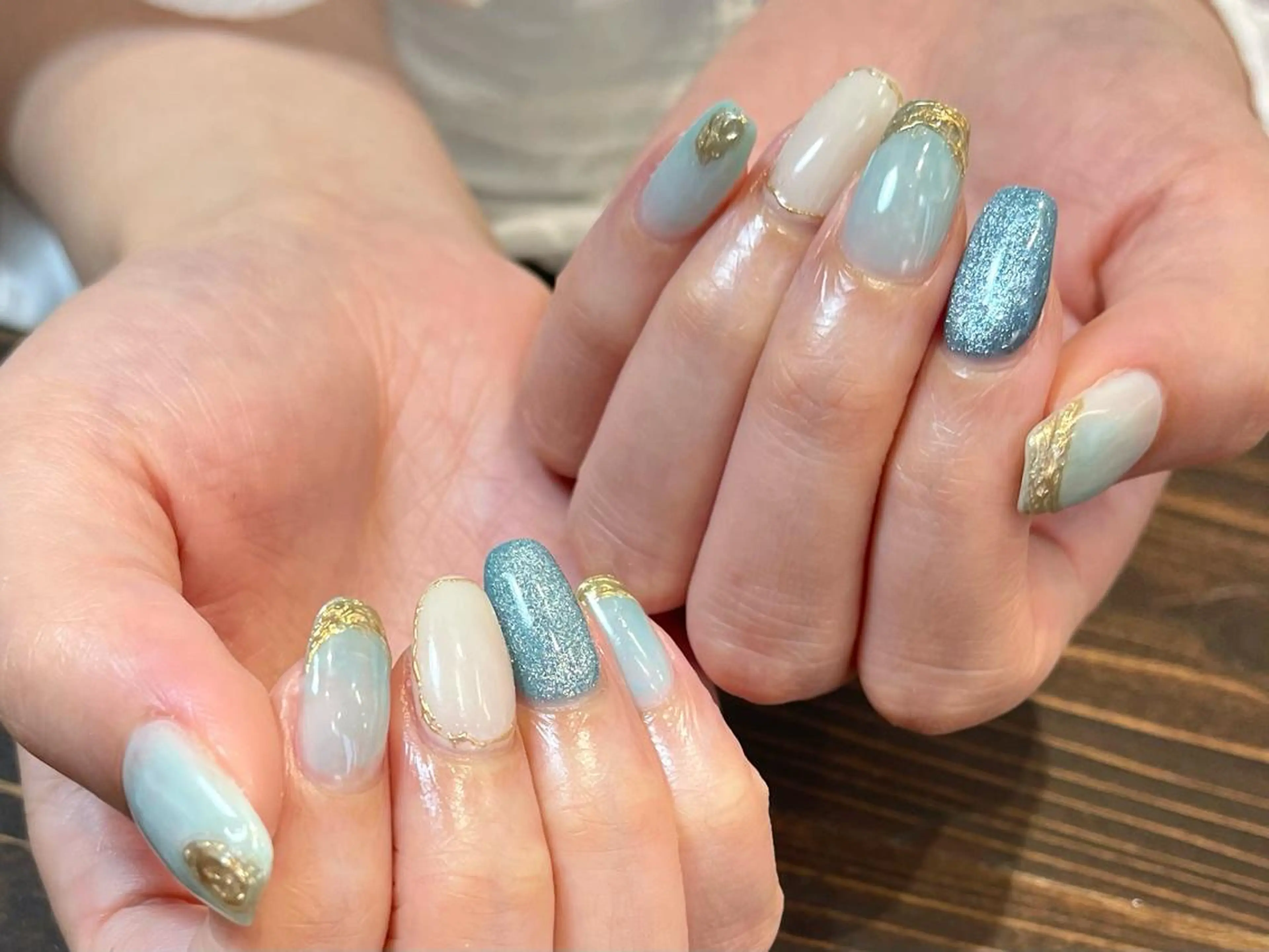 ネイル アートネイル ジェルネイル ニュアンスネイル オフィスネイル シンプルネイル ハンドネイル kinjo yuaのネイルデザイン