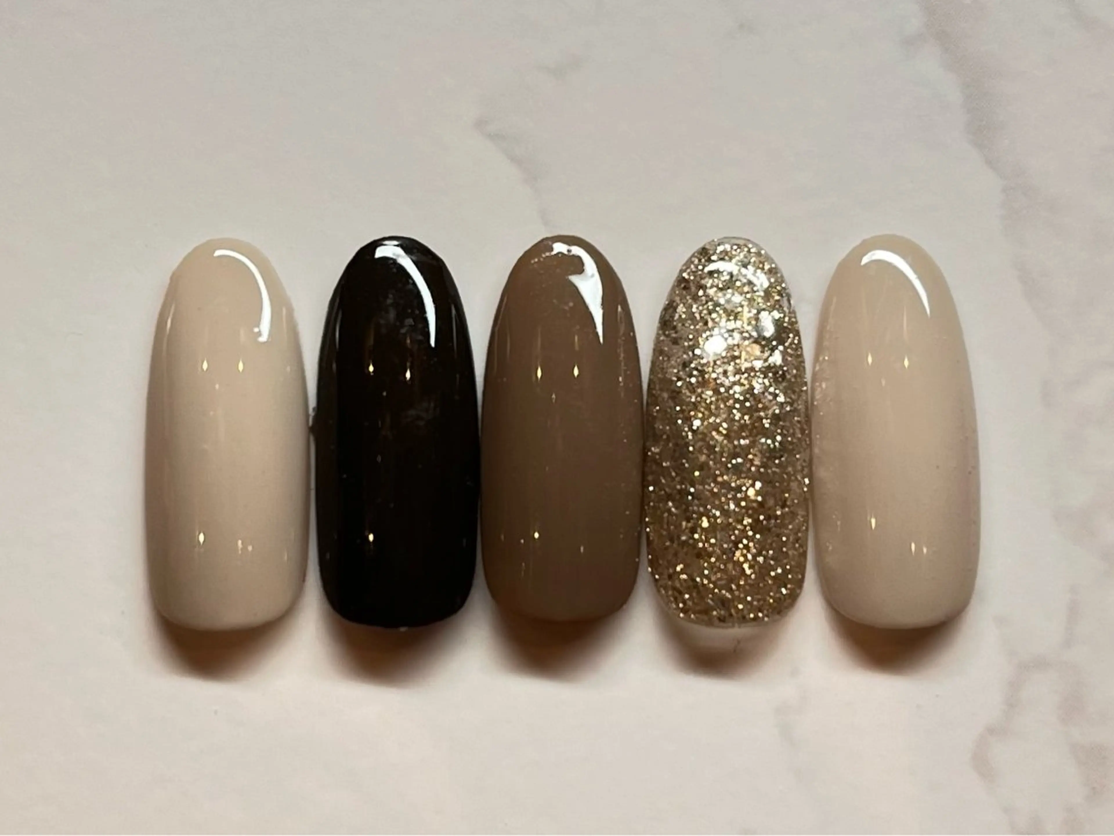 ネイル 🌈ISHII MlUのネイルデザイン