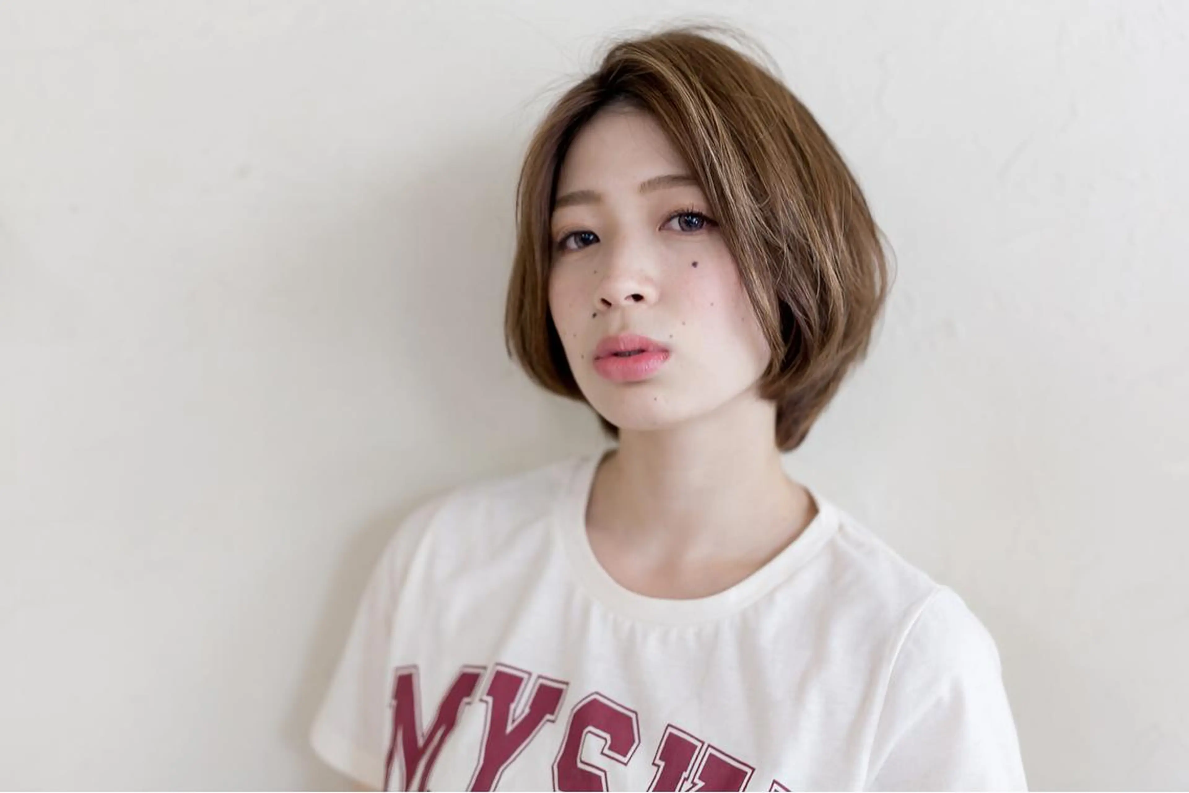 ショート カラー 出村谷 雄太のヘアスタイル