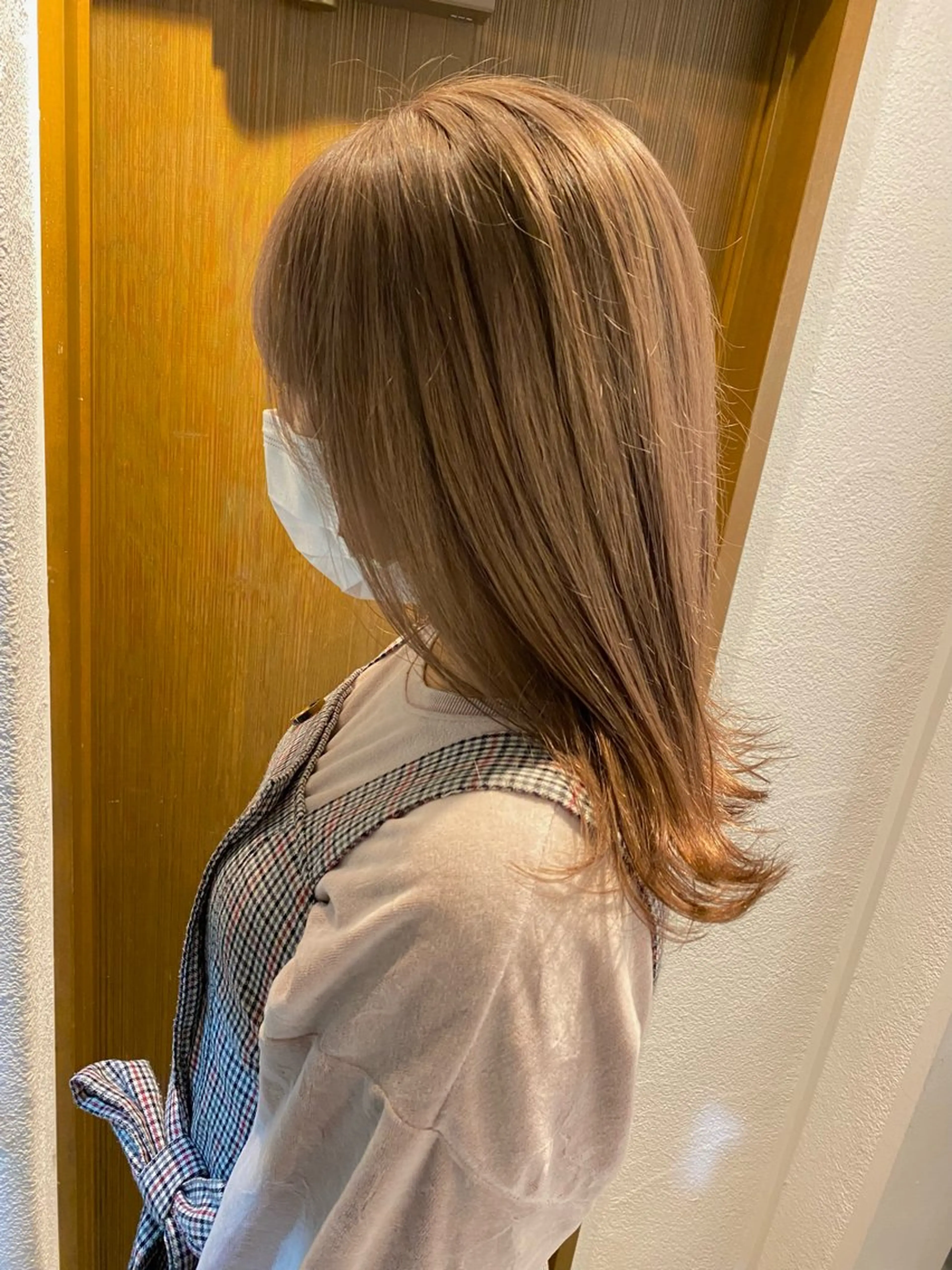 カラー 森 桃菜のヘアスタイル