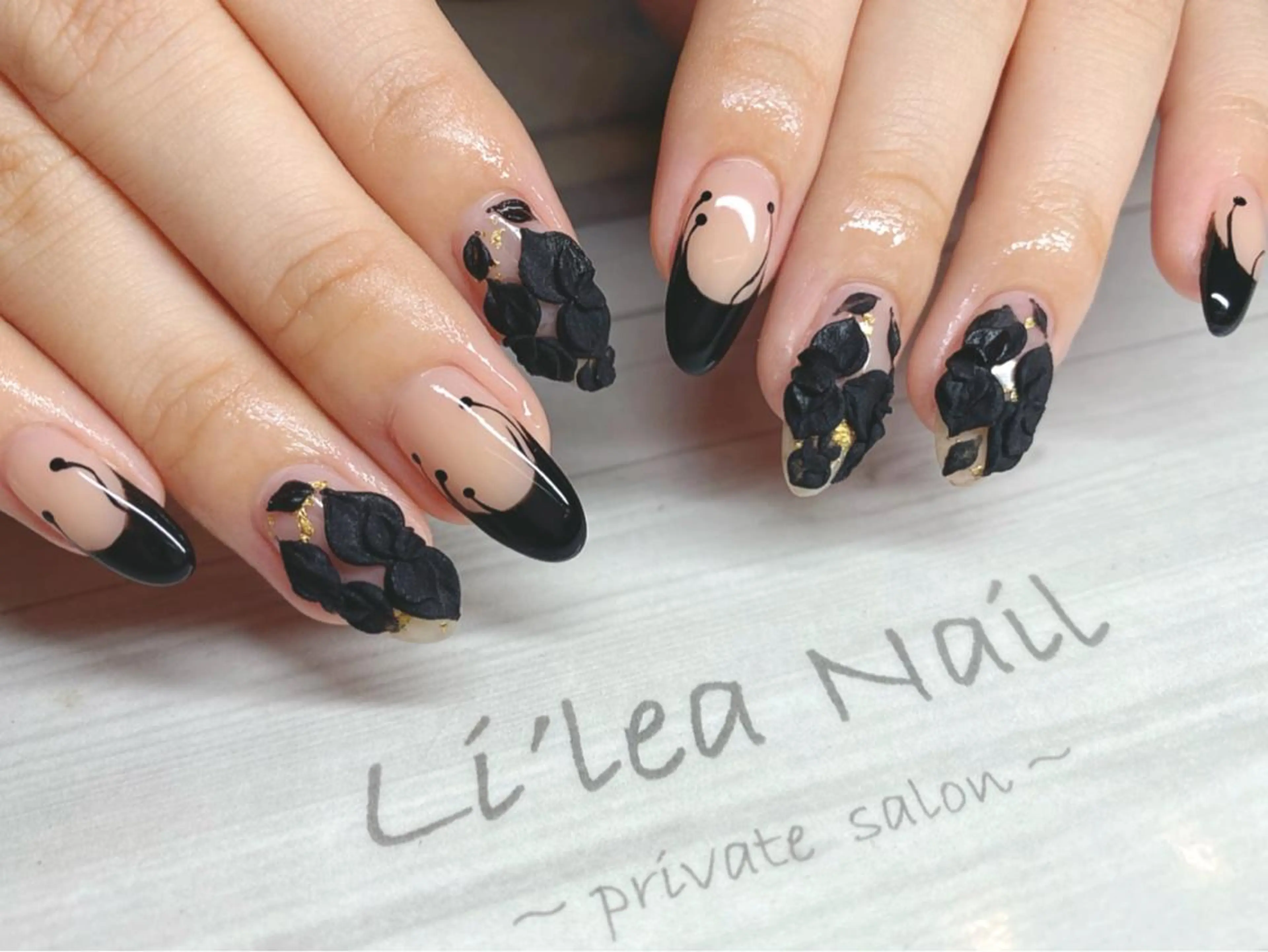 ネイル Li'leaNail AINAのネイルデザイン