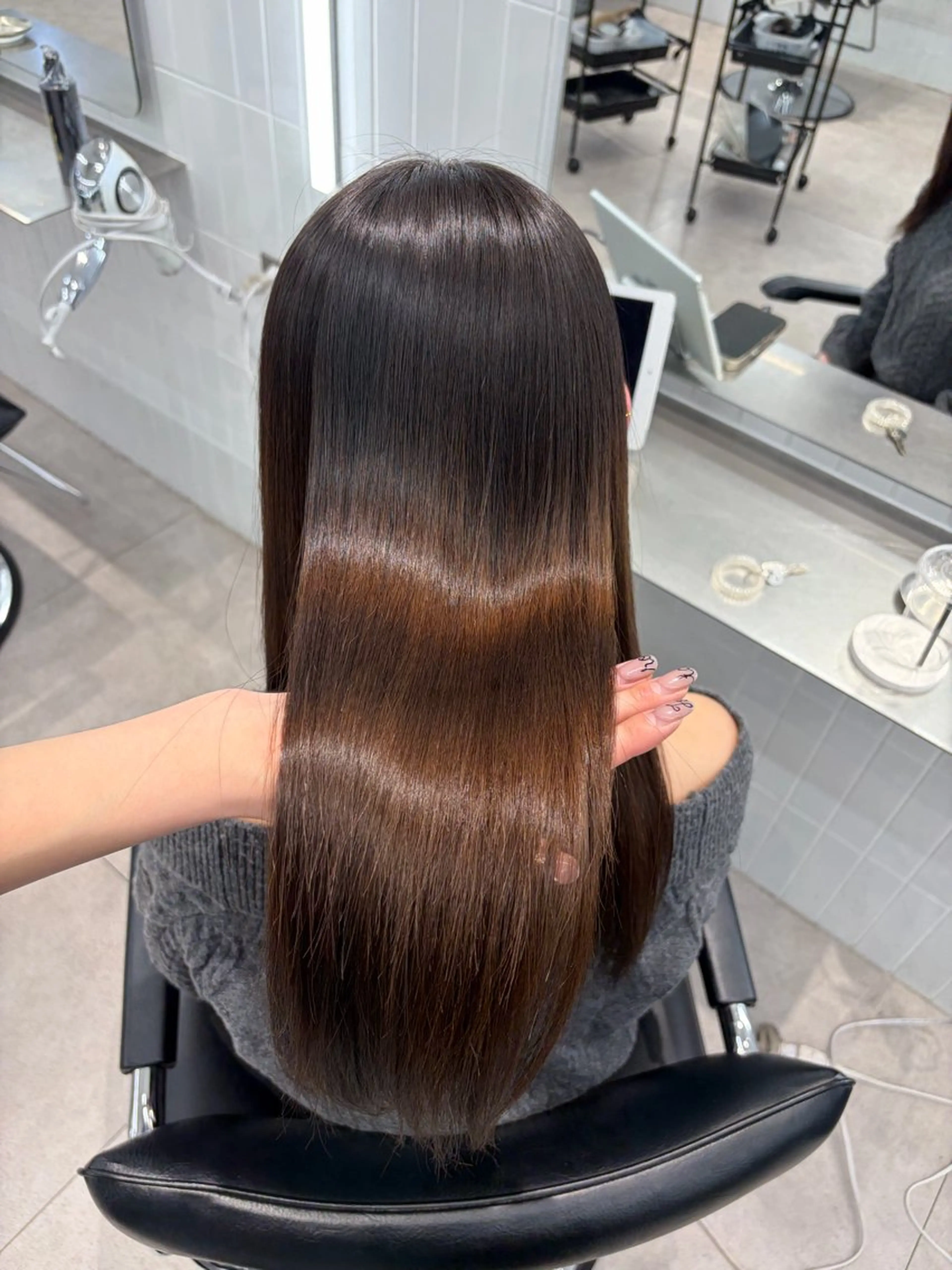 ロング sera 🎀ベージュのヘアスタイル