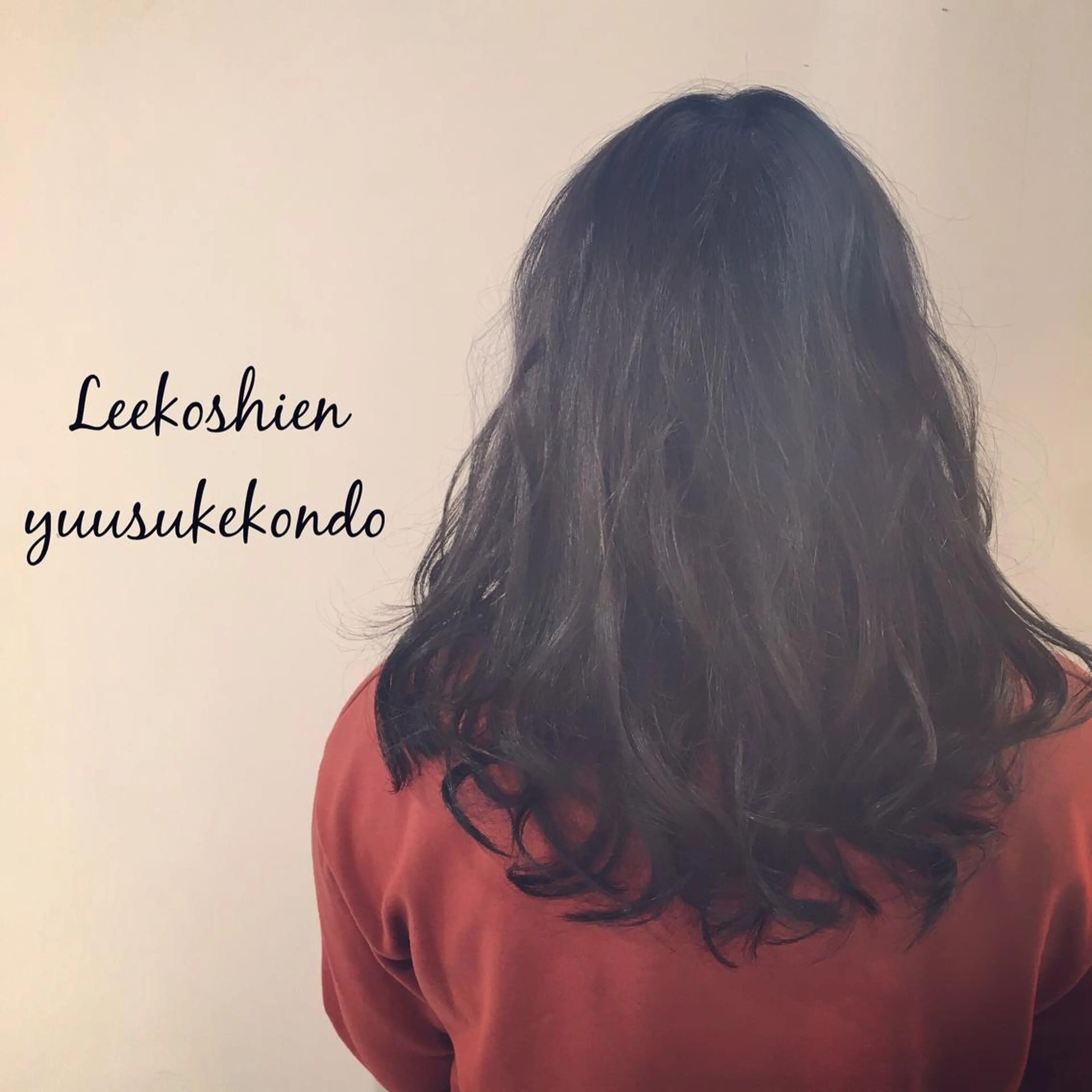 ミディアム セミロング カラー _WHITE高槻店 yusukeのヘアスタイル