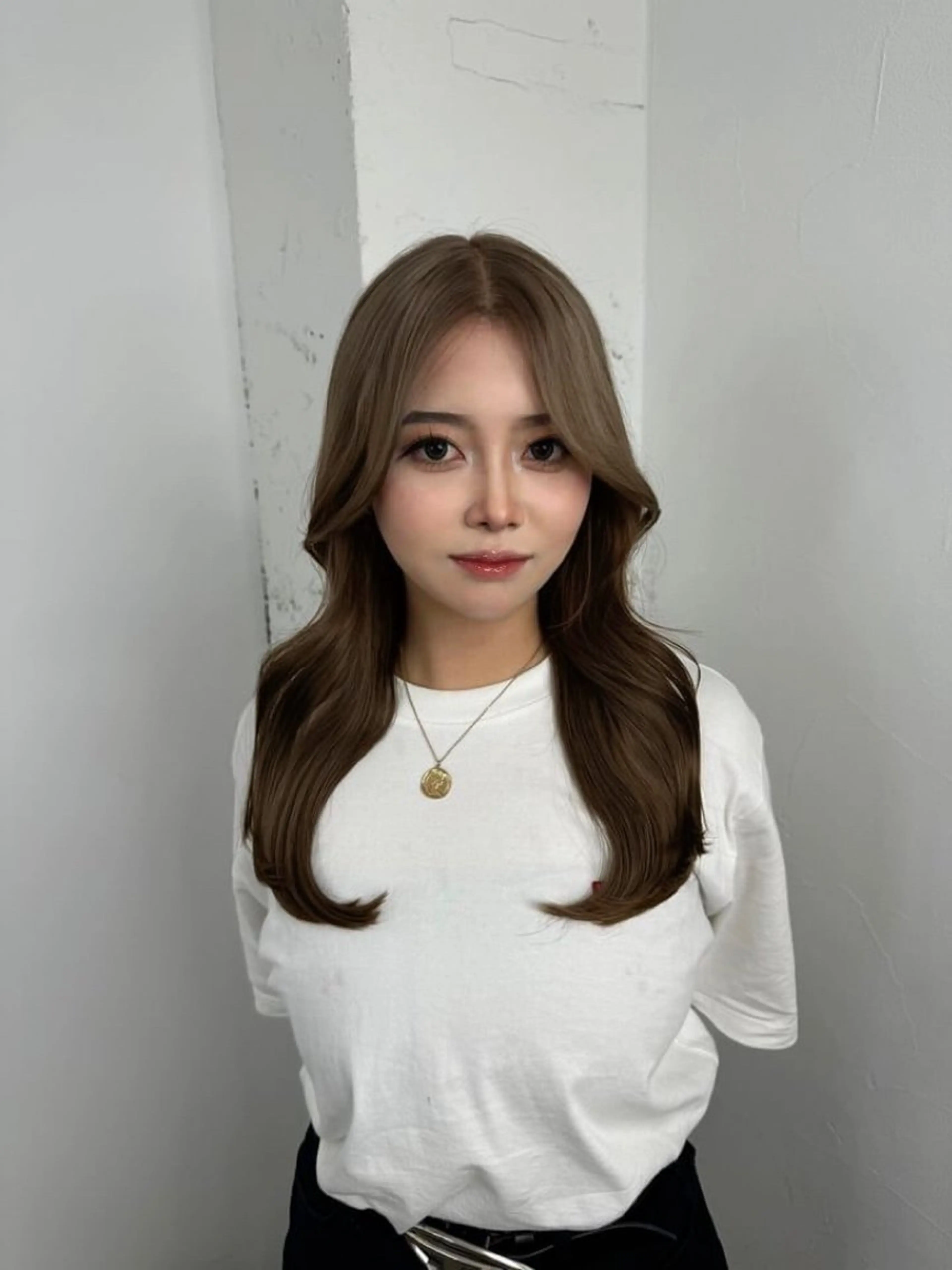 セミロング 縮毛矯正 宮本晃成のヘアスタイル