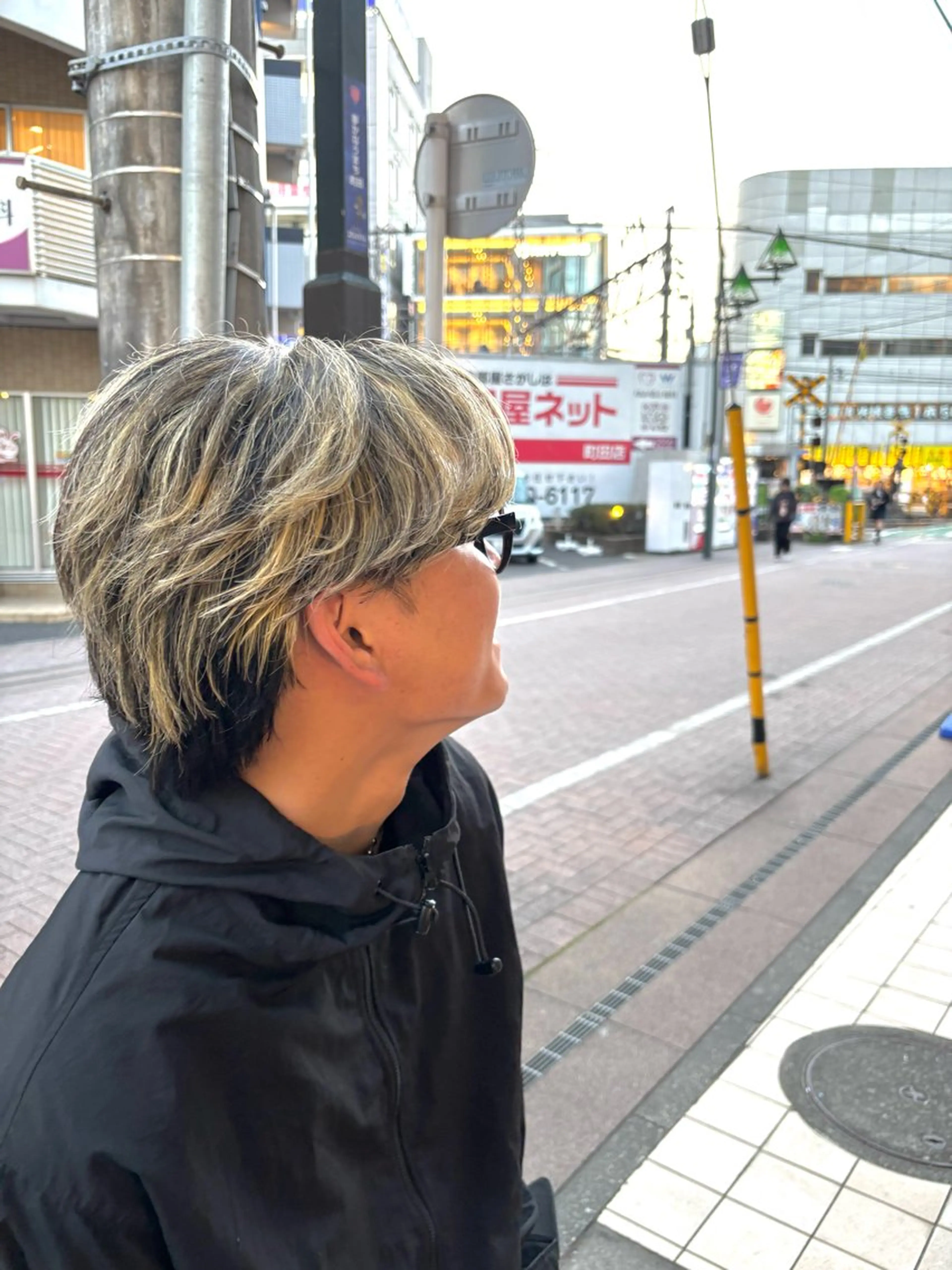 カラー フェザーの鬼 🇰🇷yutoのヘアスタイル