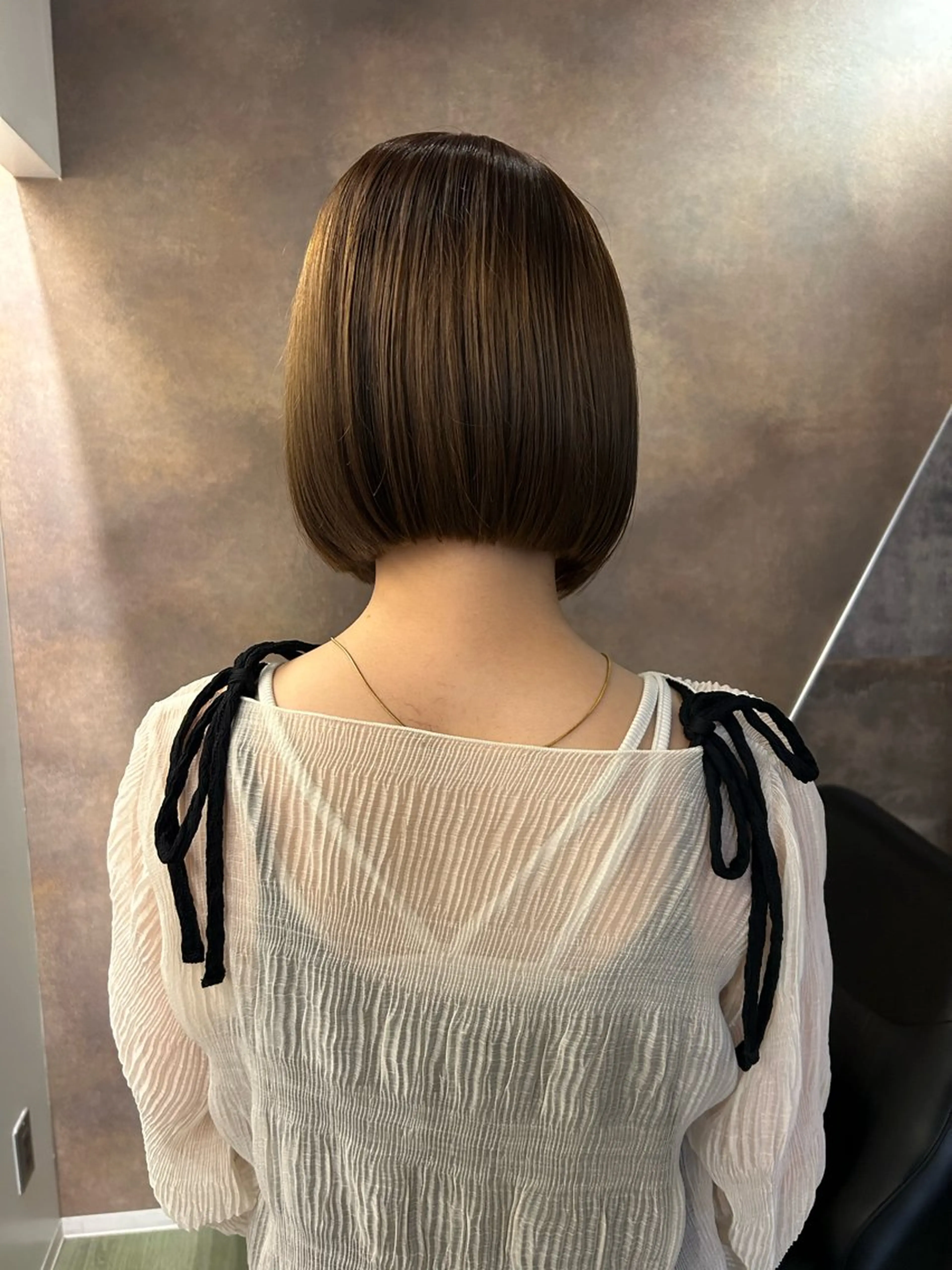 ショート カラー ベージュカラー 透明感カラー オリーブベージュ ピンクカラー ピンクベージュ カット ヘアカラー SAKINO． ベージュカラーのヘアスタイル